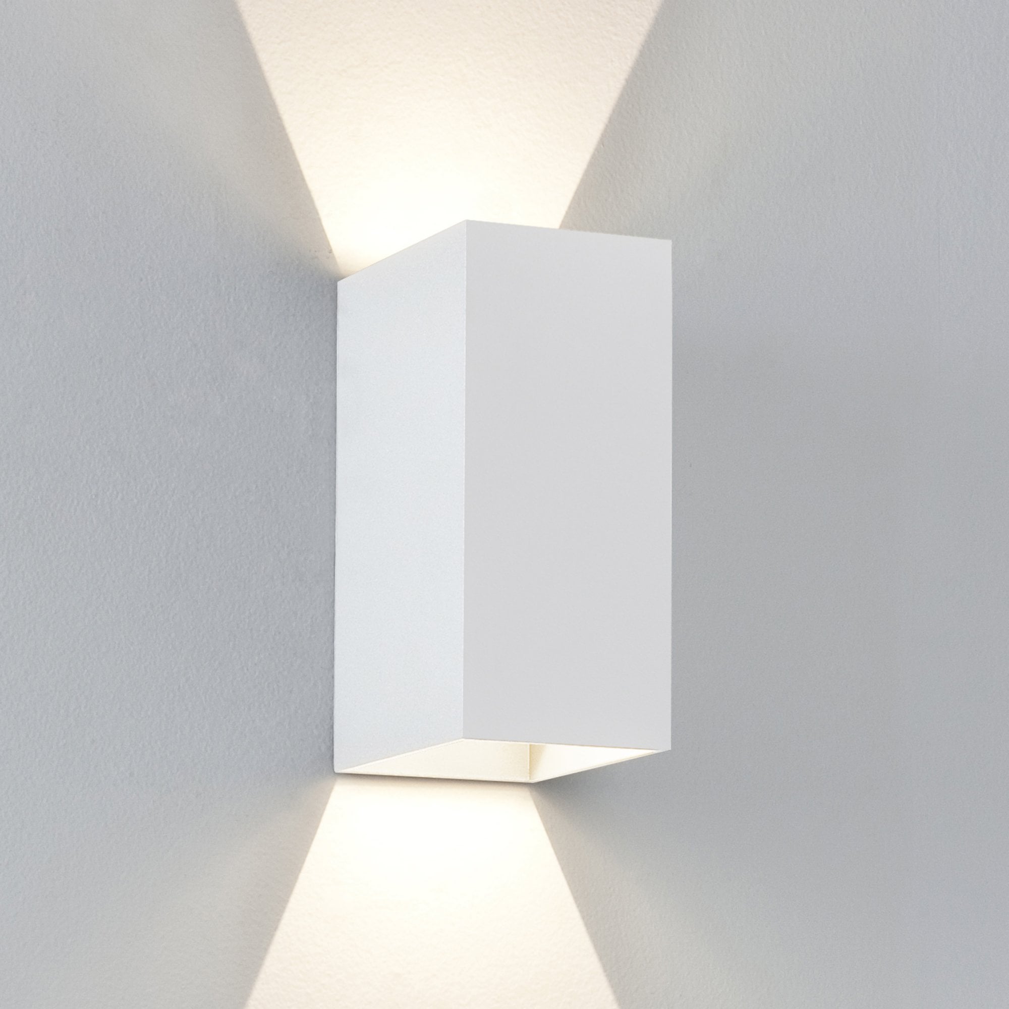 1298006 Oslo 160 LED Outdoor Wall Light Textured White