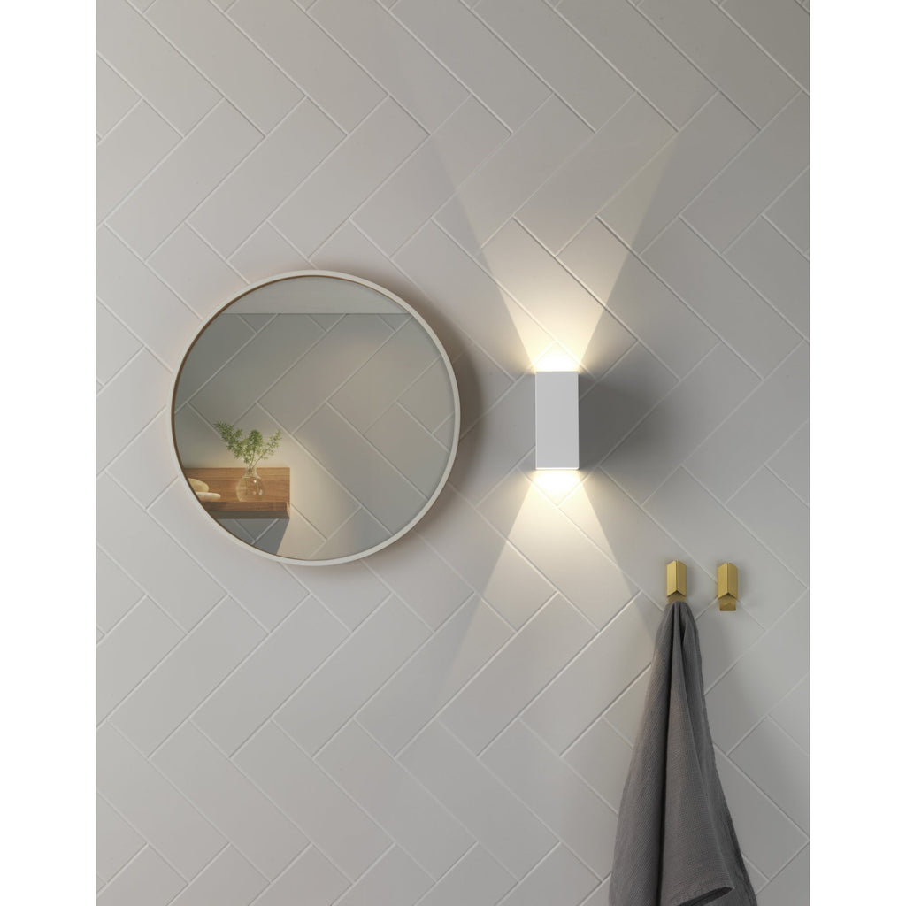 1298006 Oslo 160 LED Outdoor Wall Light Textured White