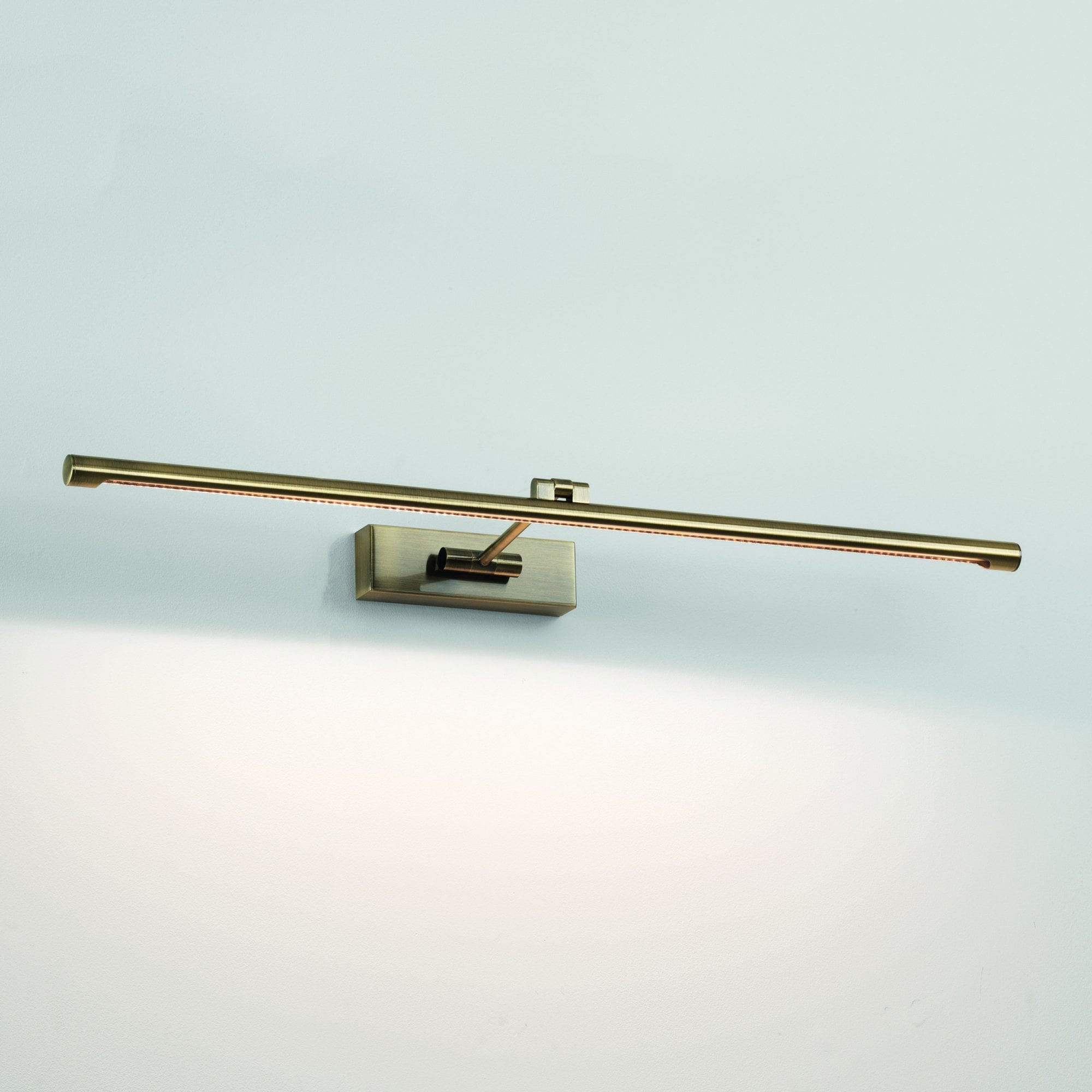 1115013 Goya 760 LED Picture Light Brushed Antique Brass (S)