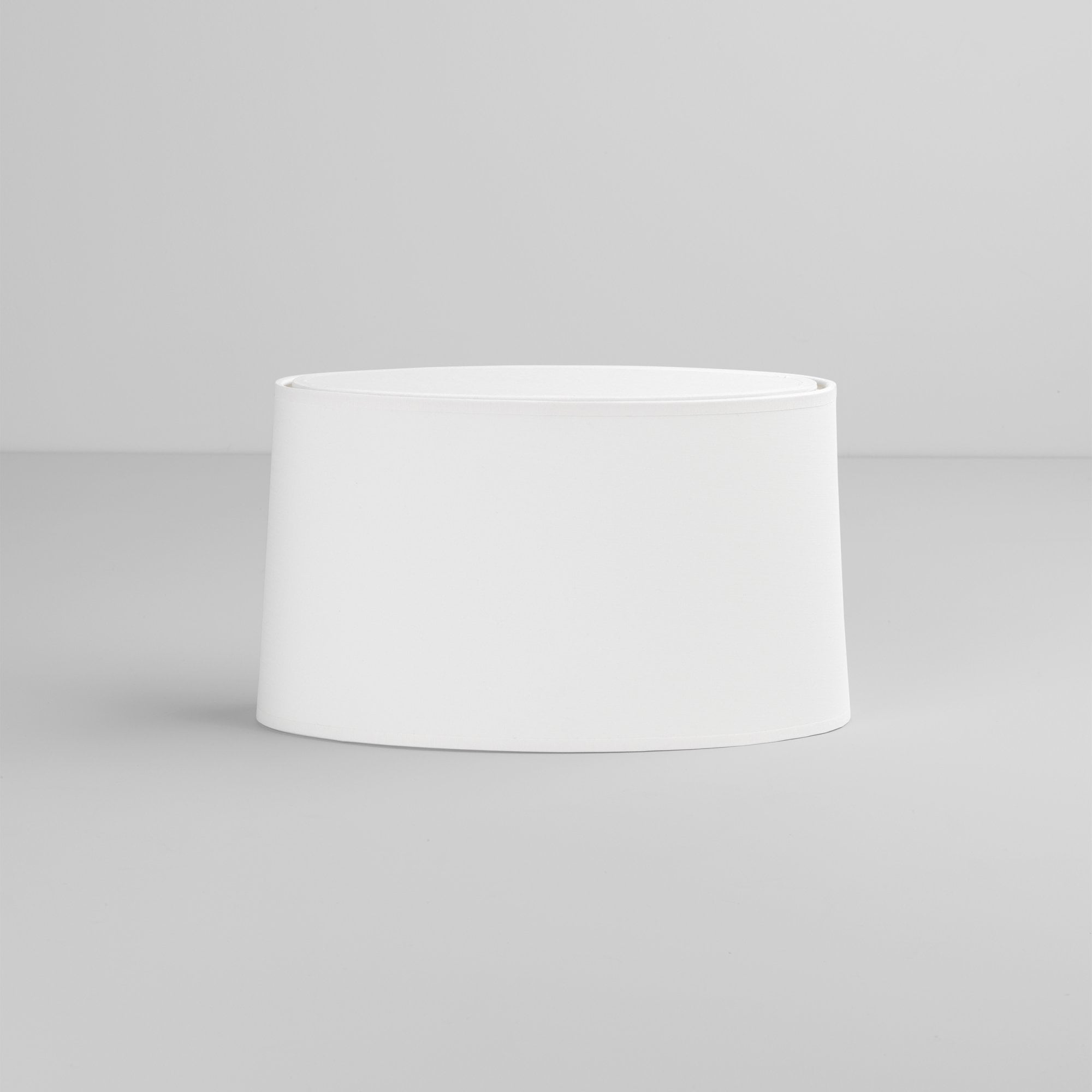 5034001 Tapered Oval Shade White
