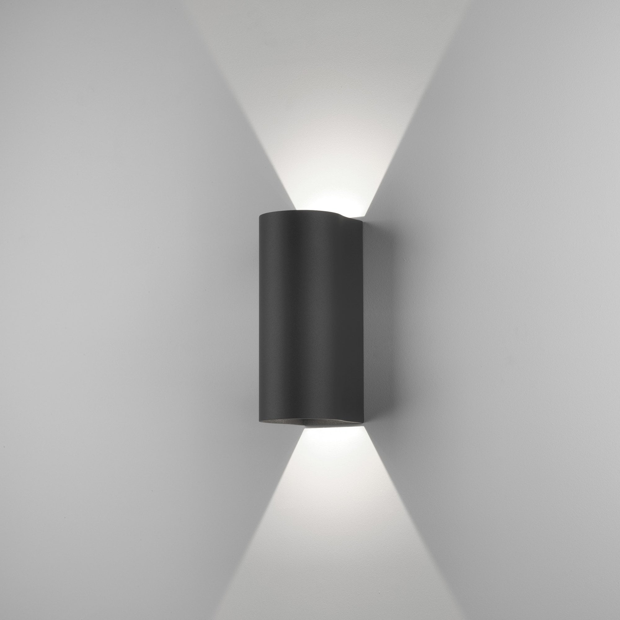 1384005 Dunbar 255 LED Outdoor Wall Light Textured Black