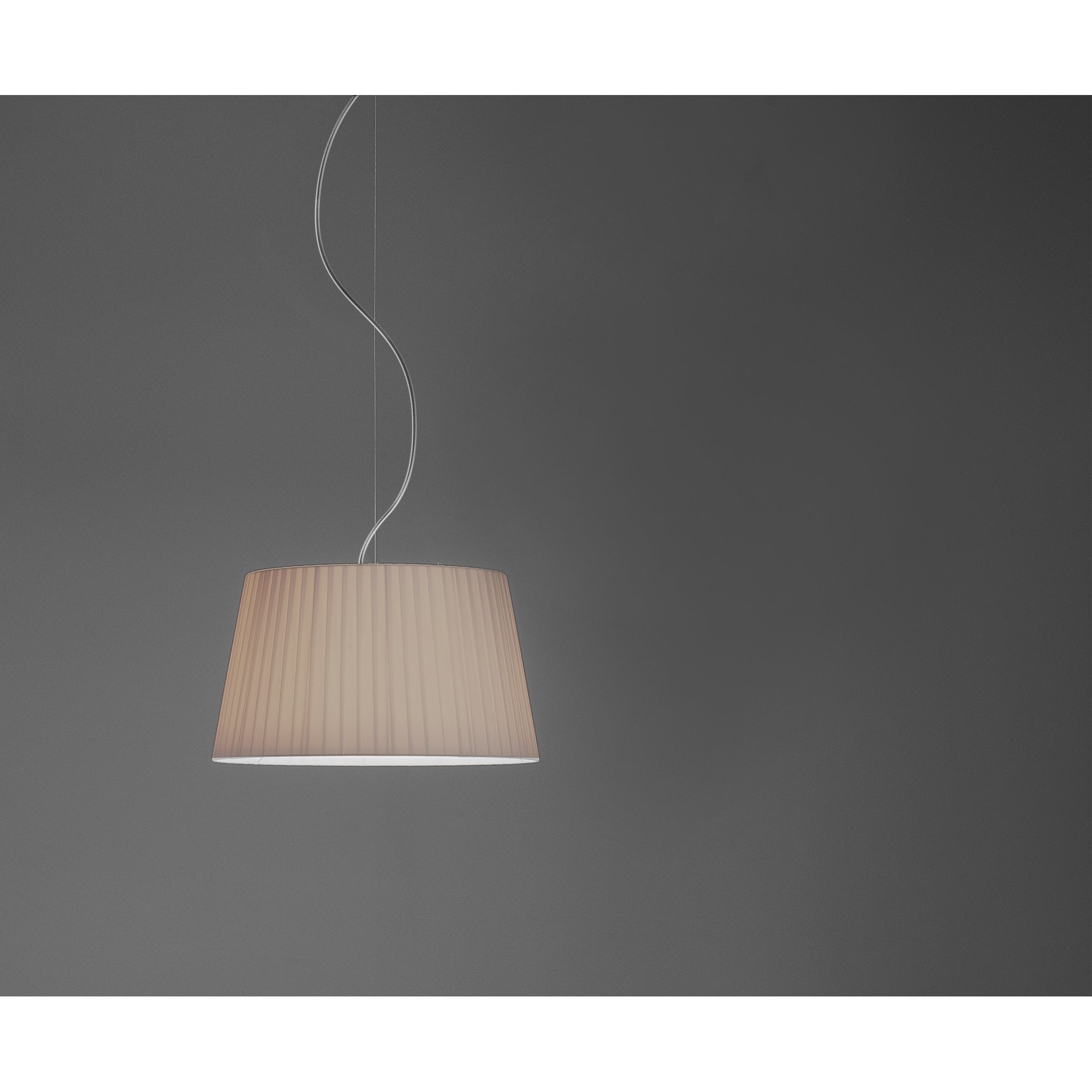 5002010 Tapered Round 400 Pleated Shade Putty