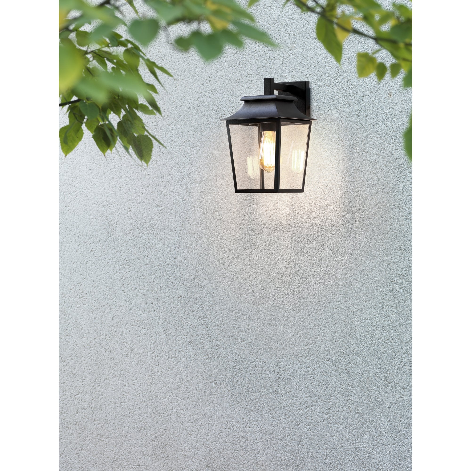 1340004 Richmond Wall Lantern 200 Outdoor Wall Light Textured Black
