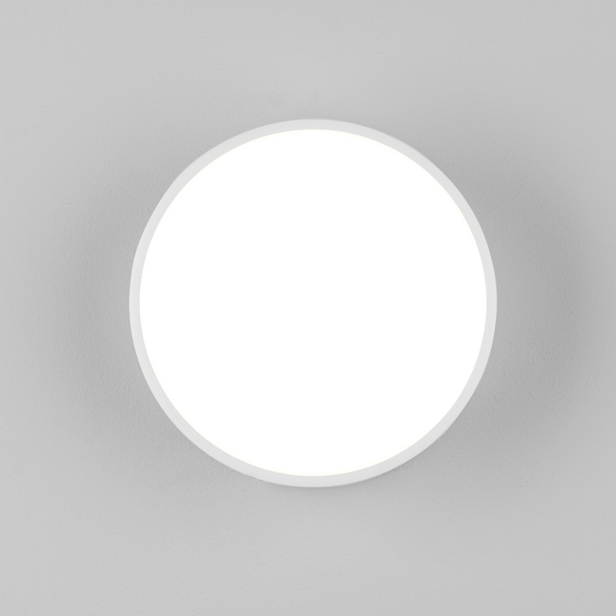 1391001 Kea 150 Round LED Outdoor Wall Light Textured White