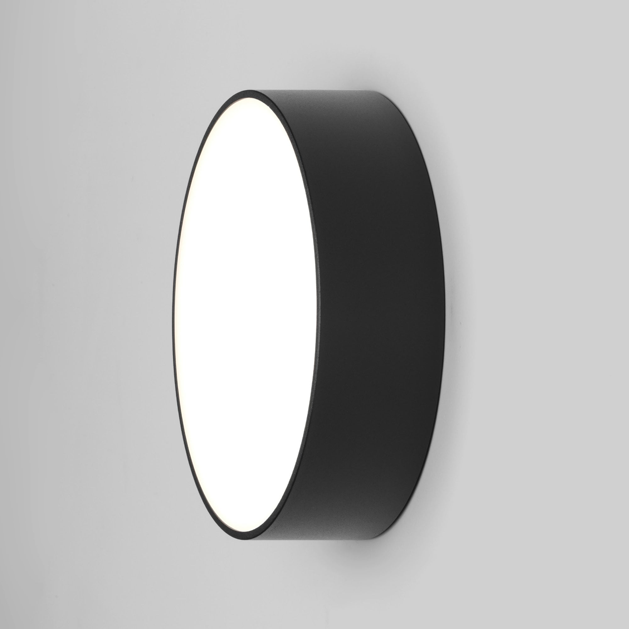 1391004 Kea 250 Round LED Outdoor Wall Light Textured Black