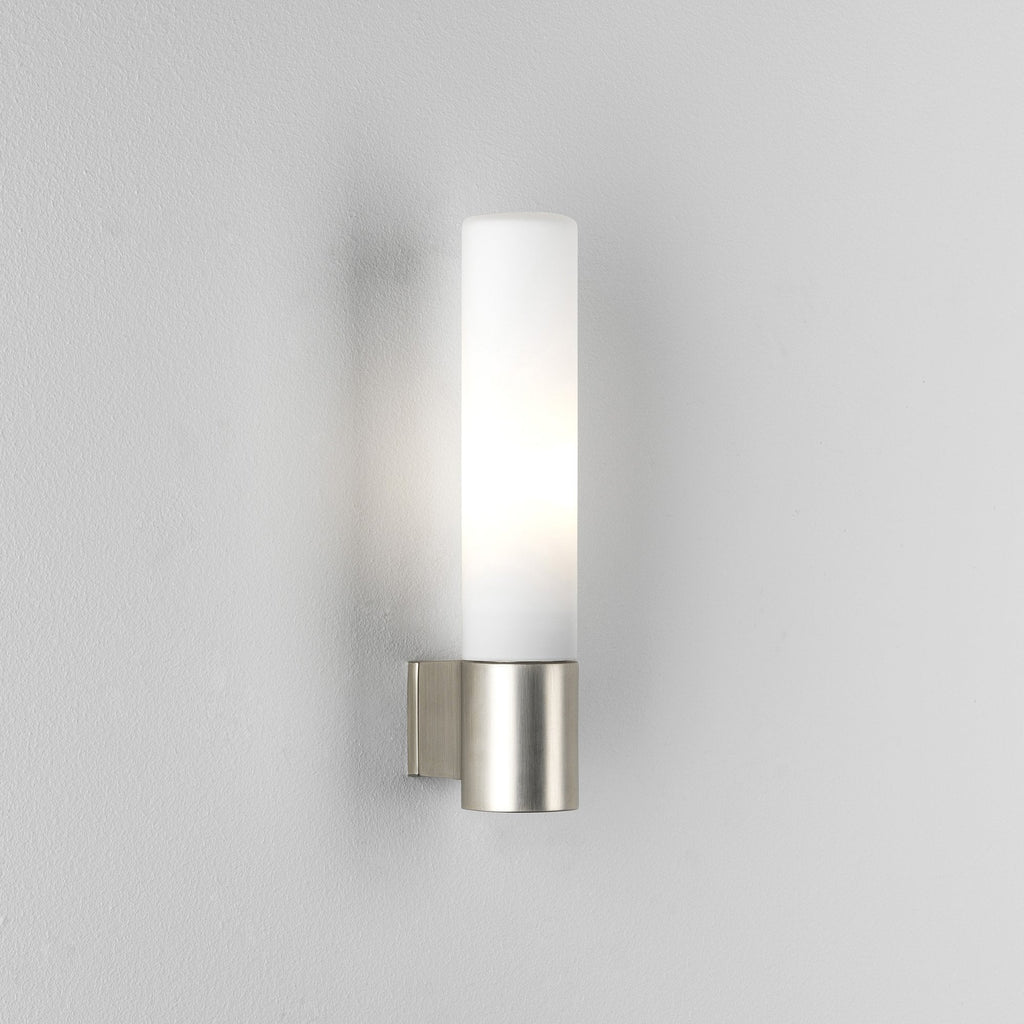 1047004 Bari Bathroom Wall Light Matt Nickel