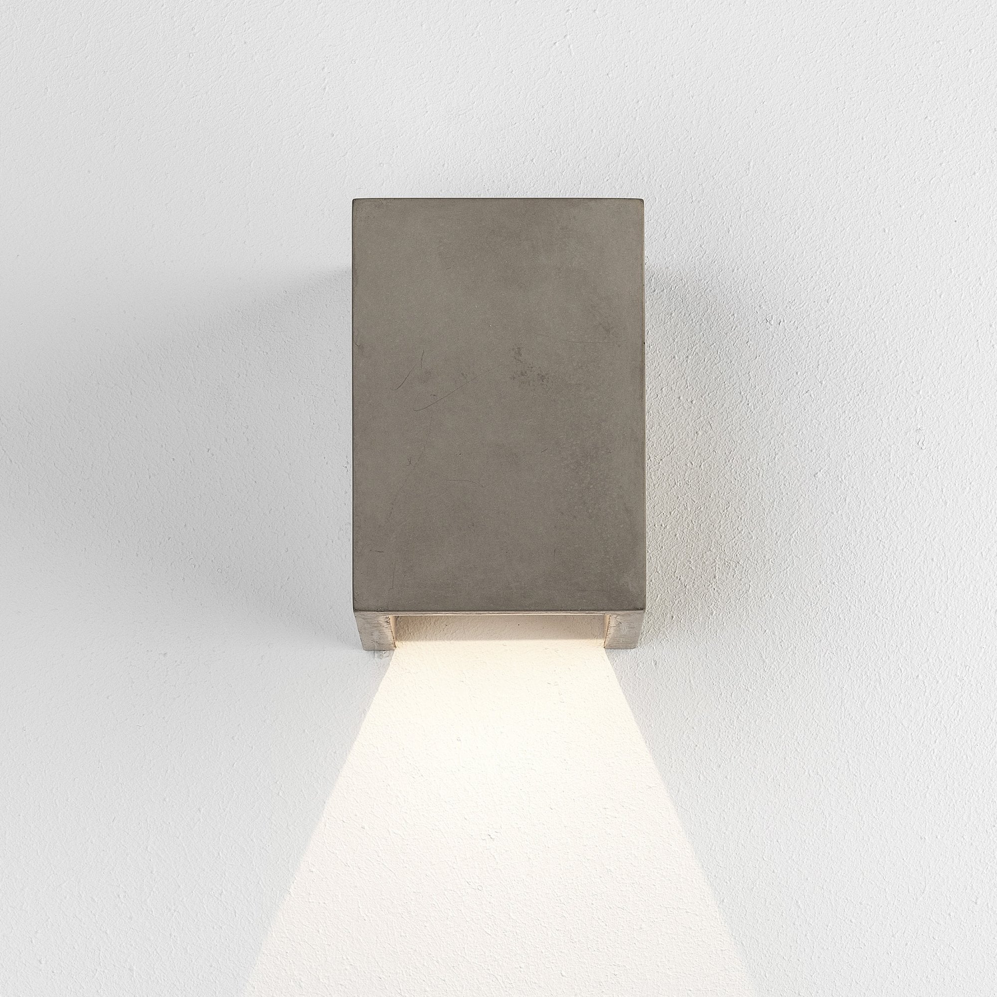 Oslo 120LED Outdoor Coastal Wall  Light Matt Concrete
