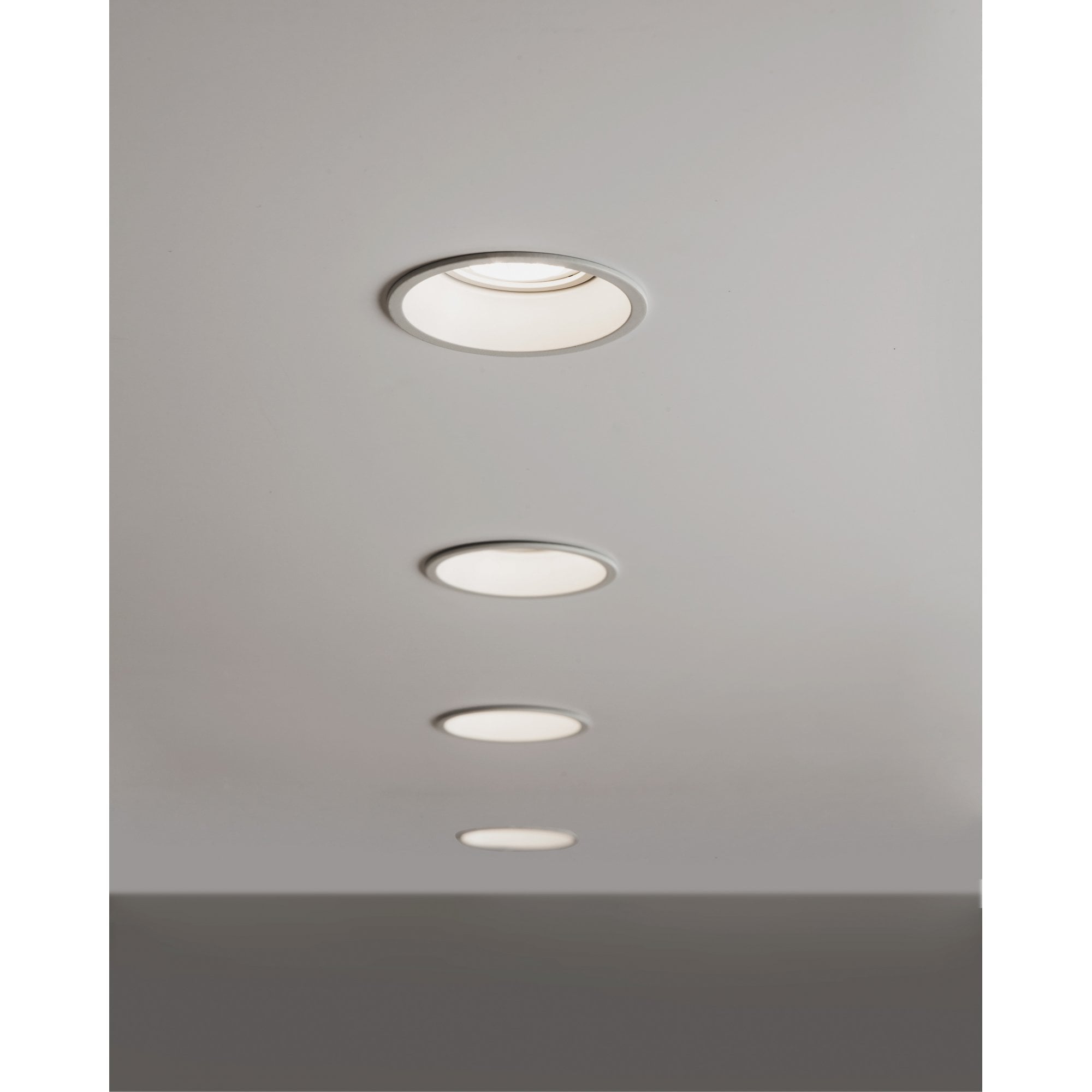 1249023 Minima Round IP65 Fire-Rated LED Bathroom Downlight/Recessed Spot Light Matt White
