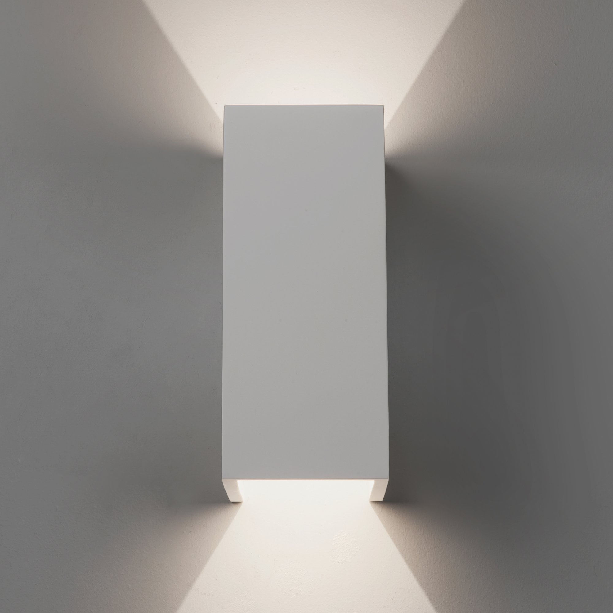 1187003 Parma 210 Wall Light Plaster