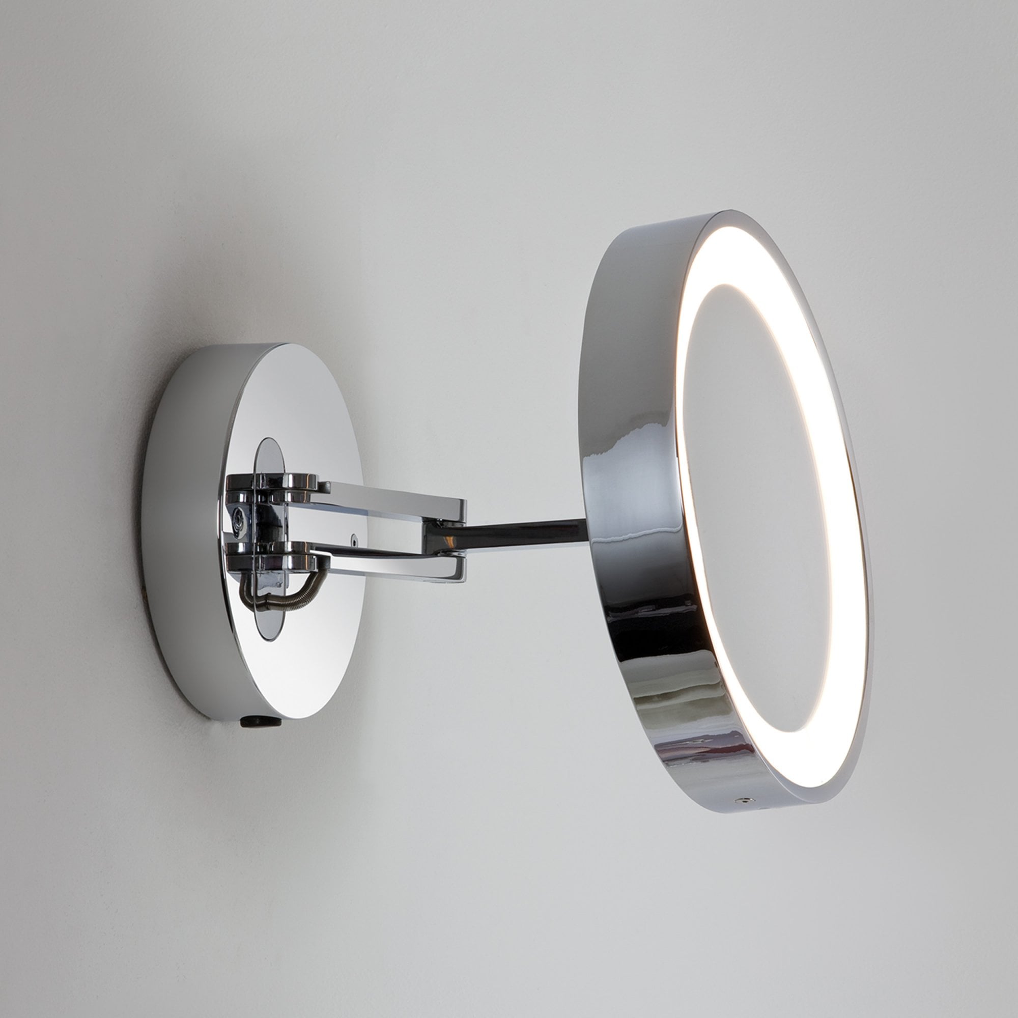 1137003 Catena LED Bathroom Magnifying Mirror Polished Chrome (S)