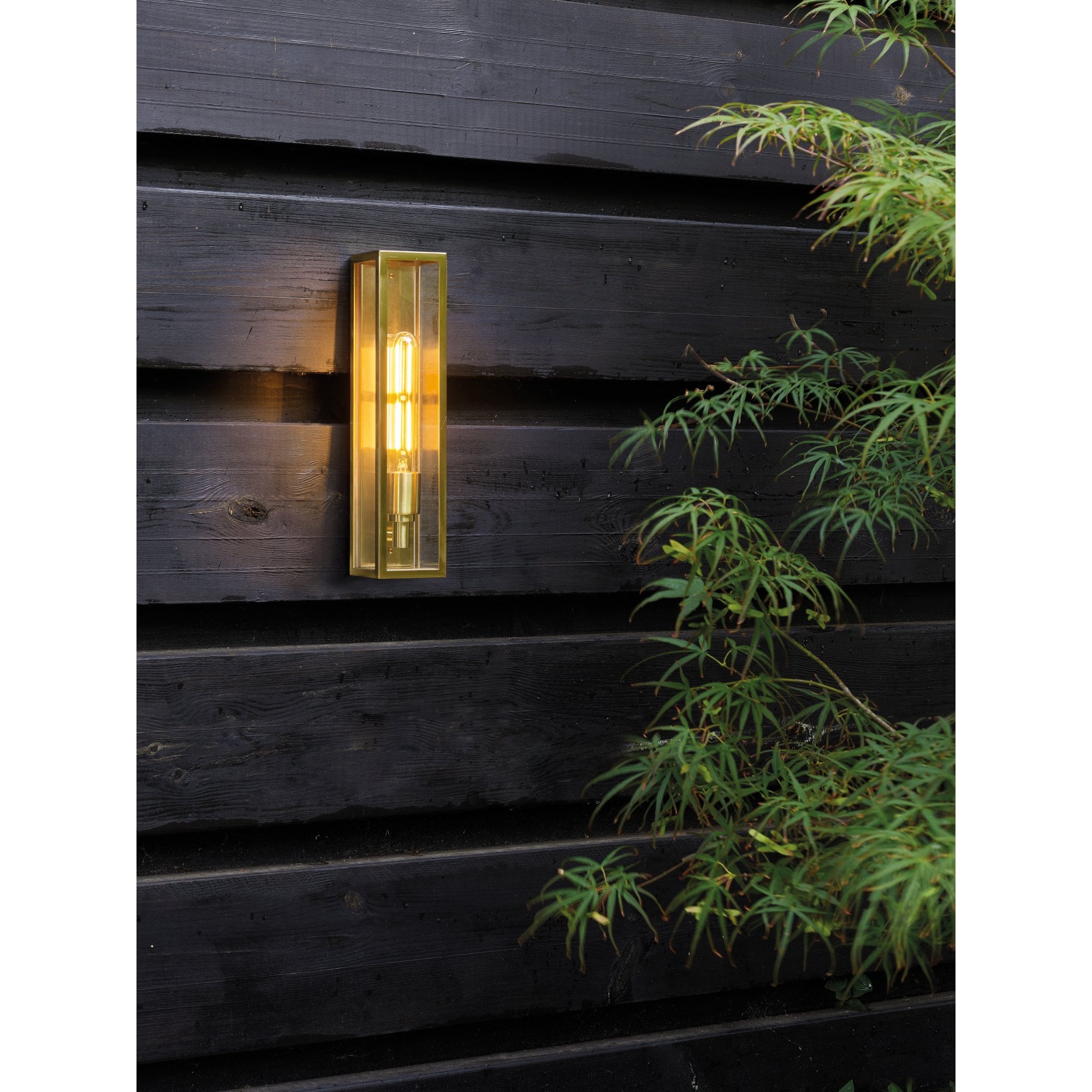 1402007 Harvard Wall Outdoor Wall Light Natural Brass