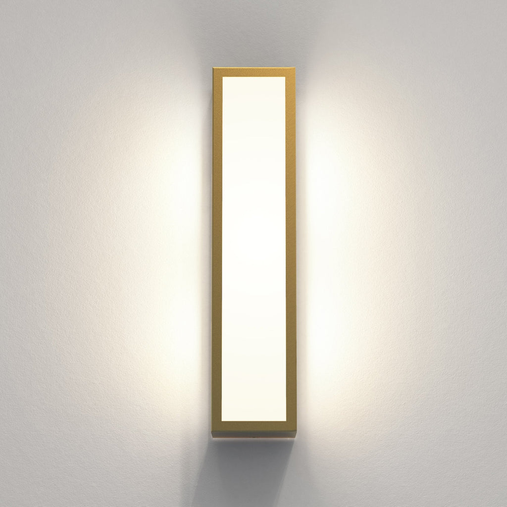 1178006 Salerno Outdoor Wall Light Natural Brass