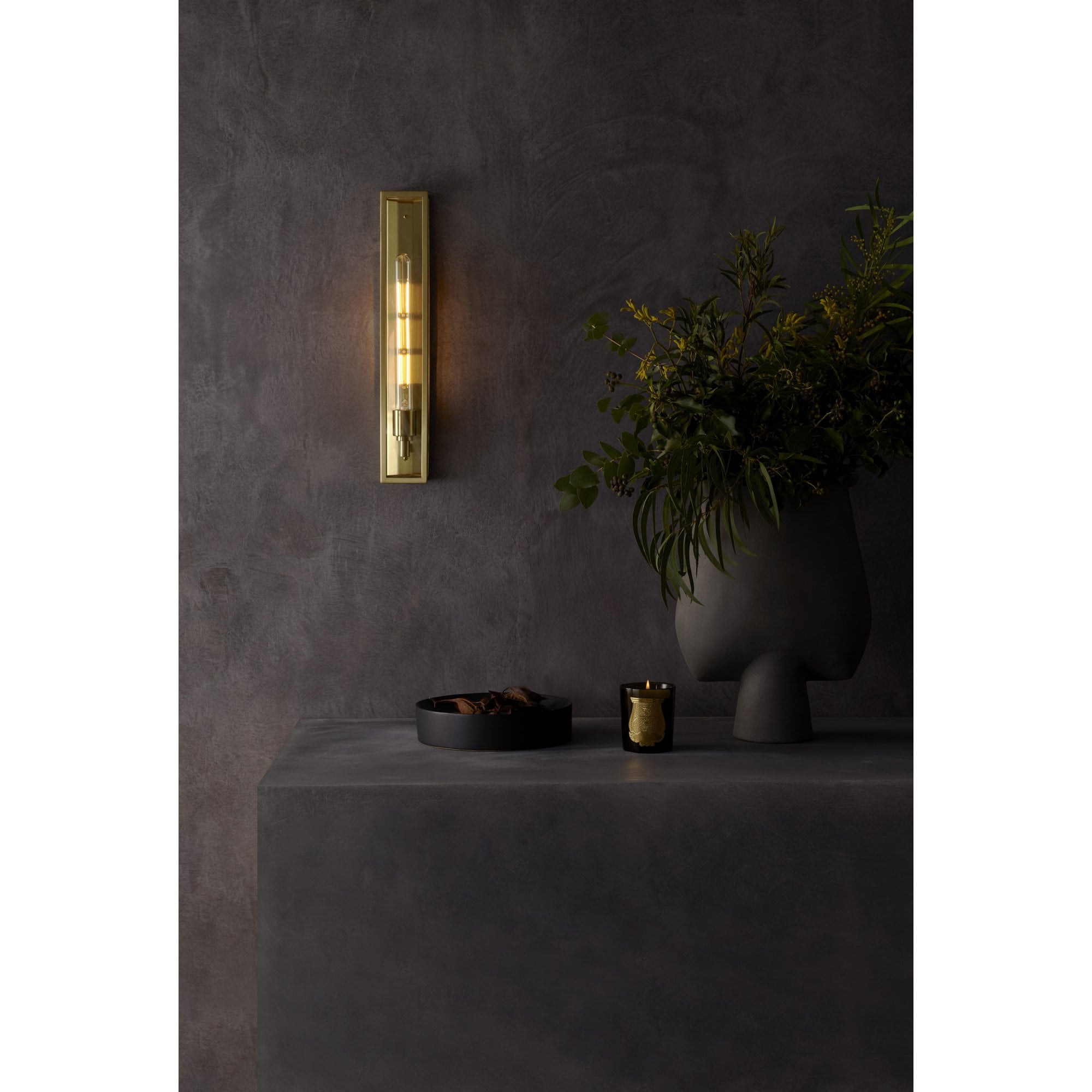 1402006 Harvard 500 Outdoor Wall Light Natural Brass