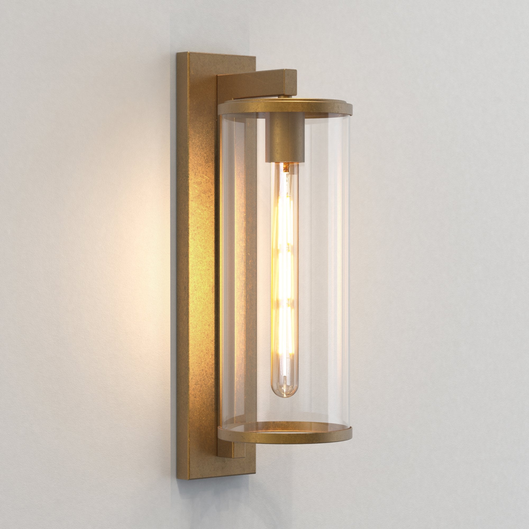 1413006 Pimlico 500 Outdoor Wall Light Antique Brass