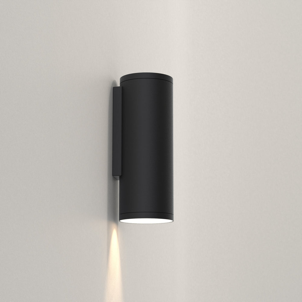 1428005 Ava 200 Outdoor Wall Light Textured Black