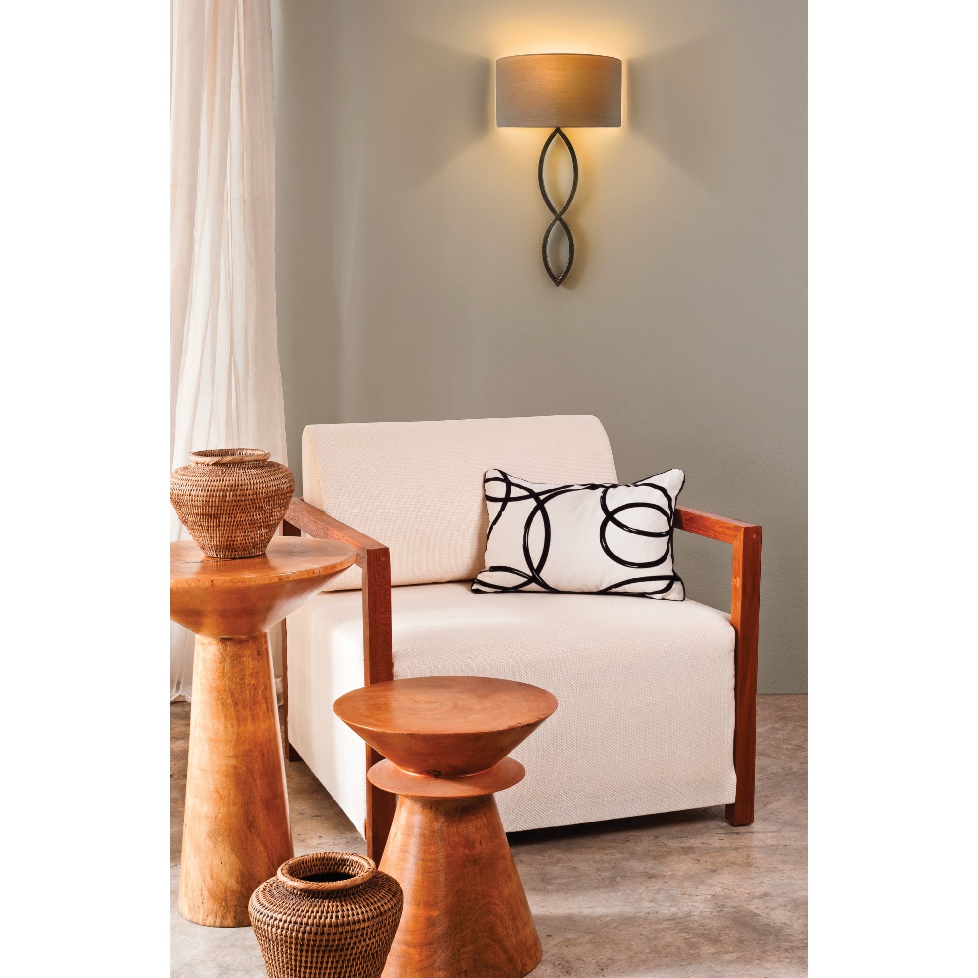 1349010 Caserta Wall Light Bronze