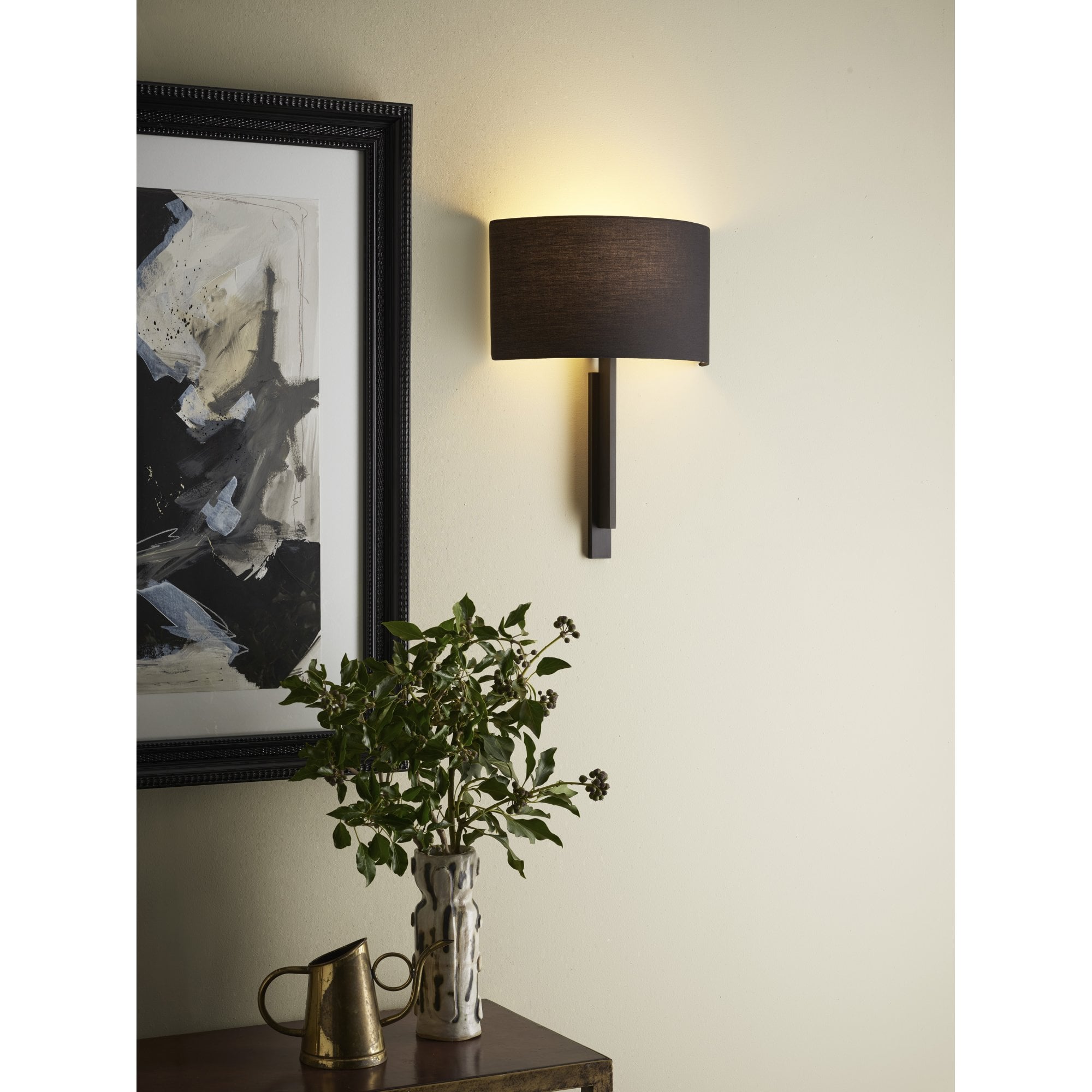 1334007 Tate Wall Light Bronze