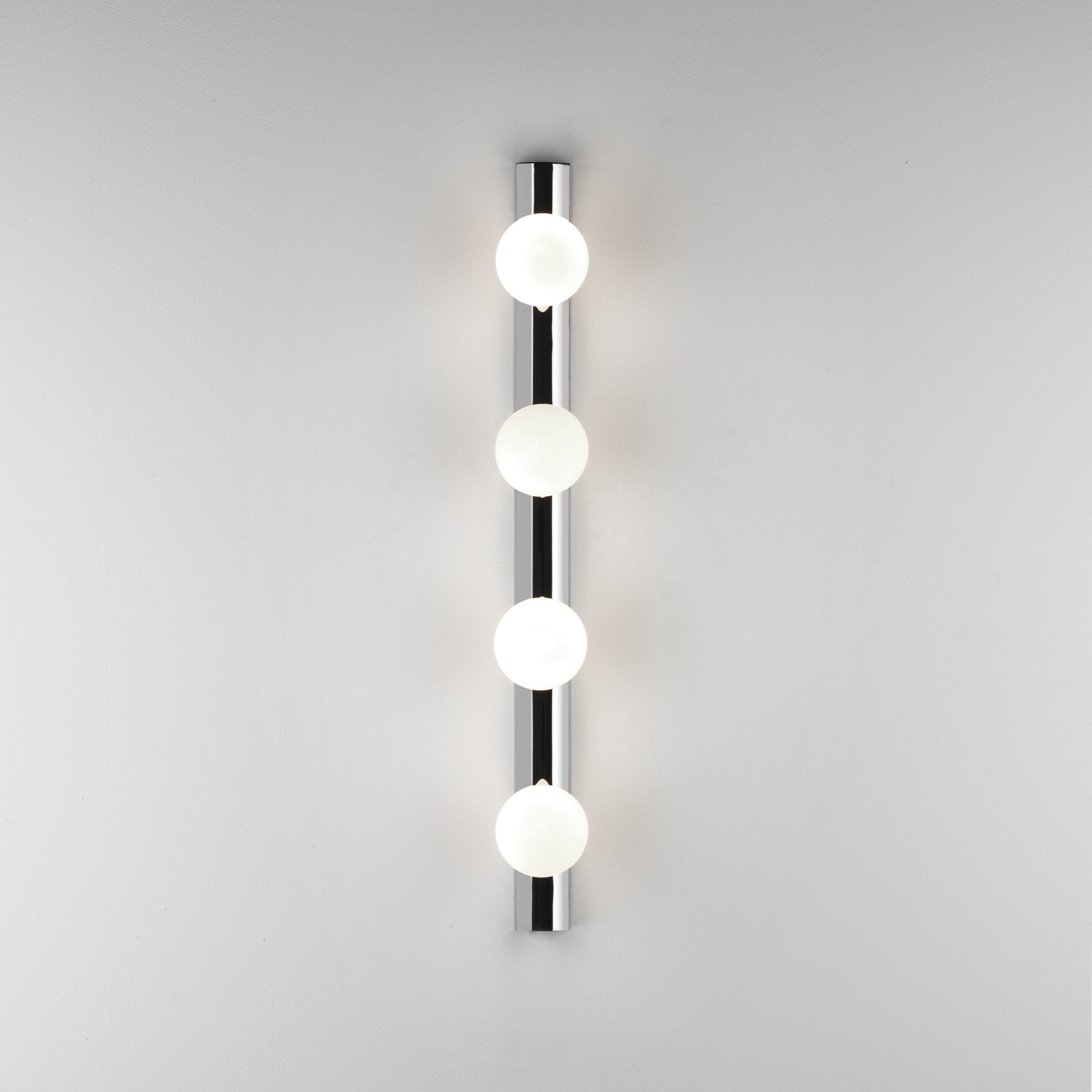 1087009 Cabaret 4 II Bathroom Wall Light Polished Chrome