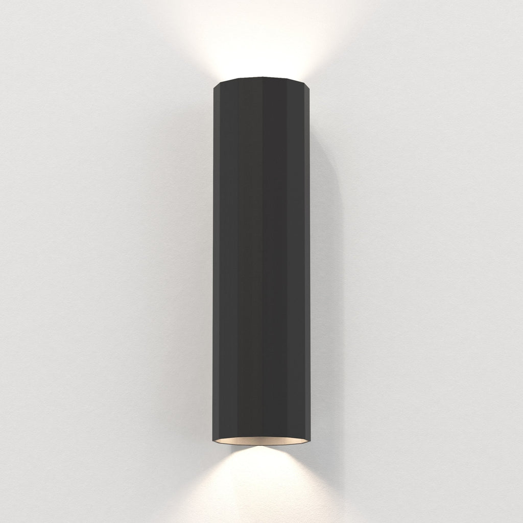 1442001 Hashira 300 Wall Light Matt Black