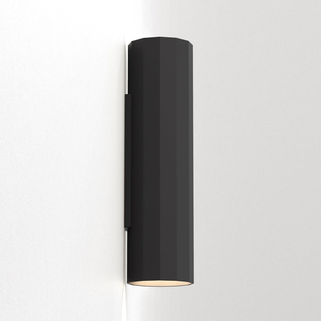 1442001 Hashira 300 Wall Light Matt Black