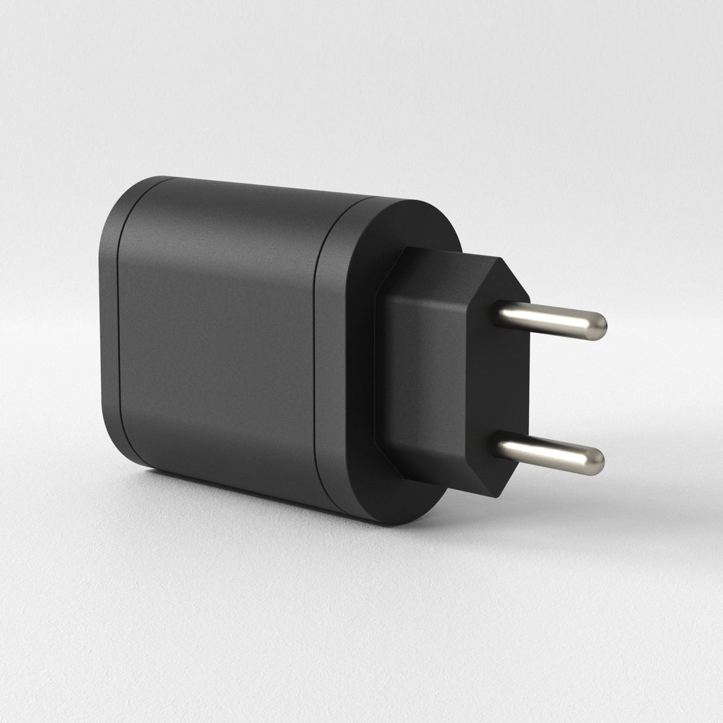 6032001 Kuro USB Charger Black