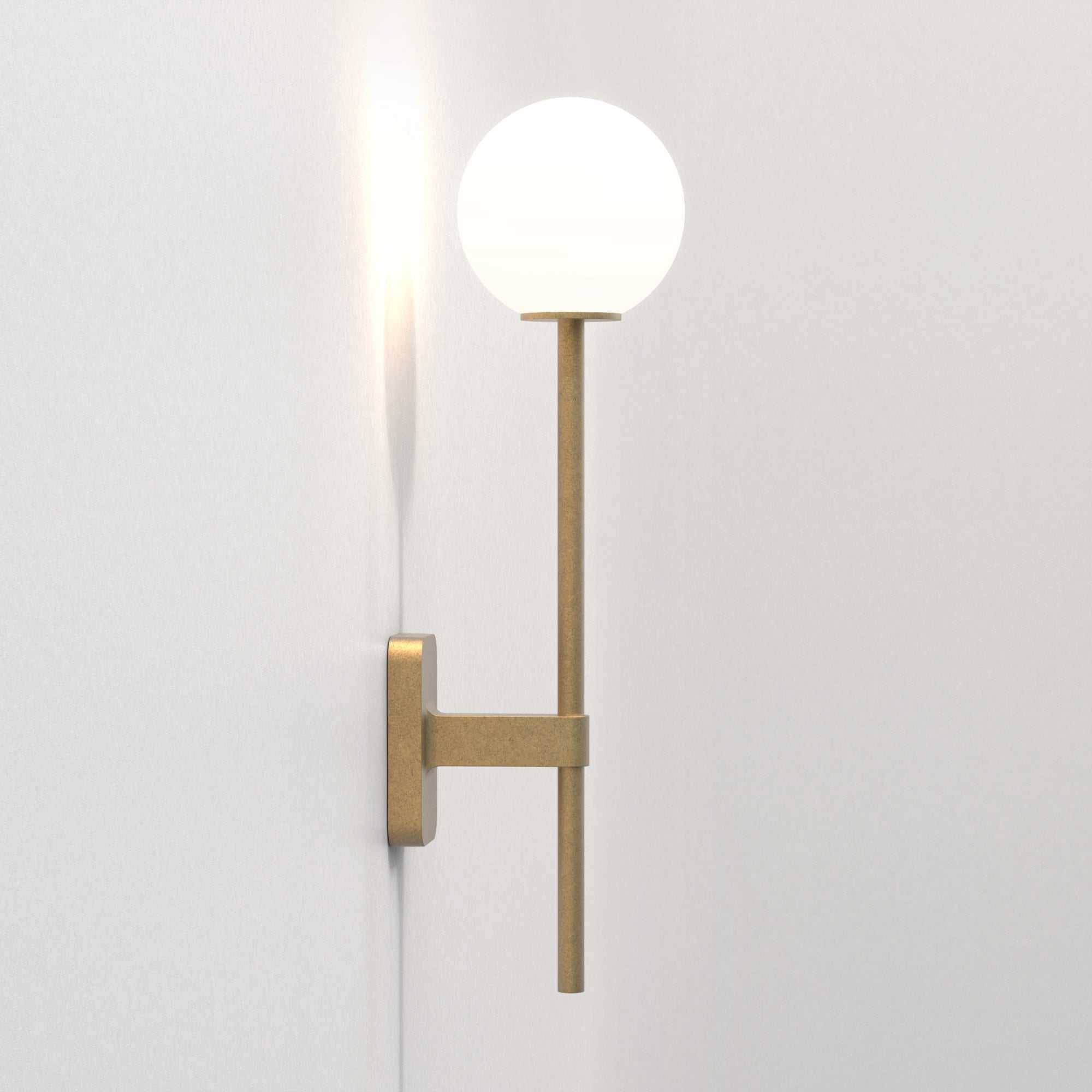 1429009 Tacoma Single Grande Bathroom Wall Light Antique Brass (S)