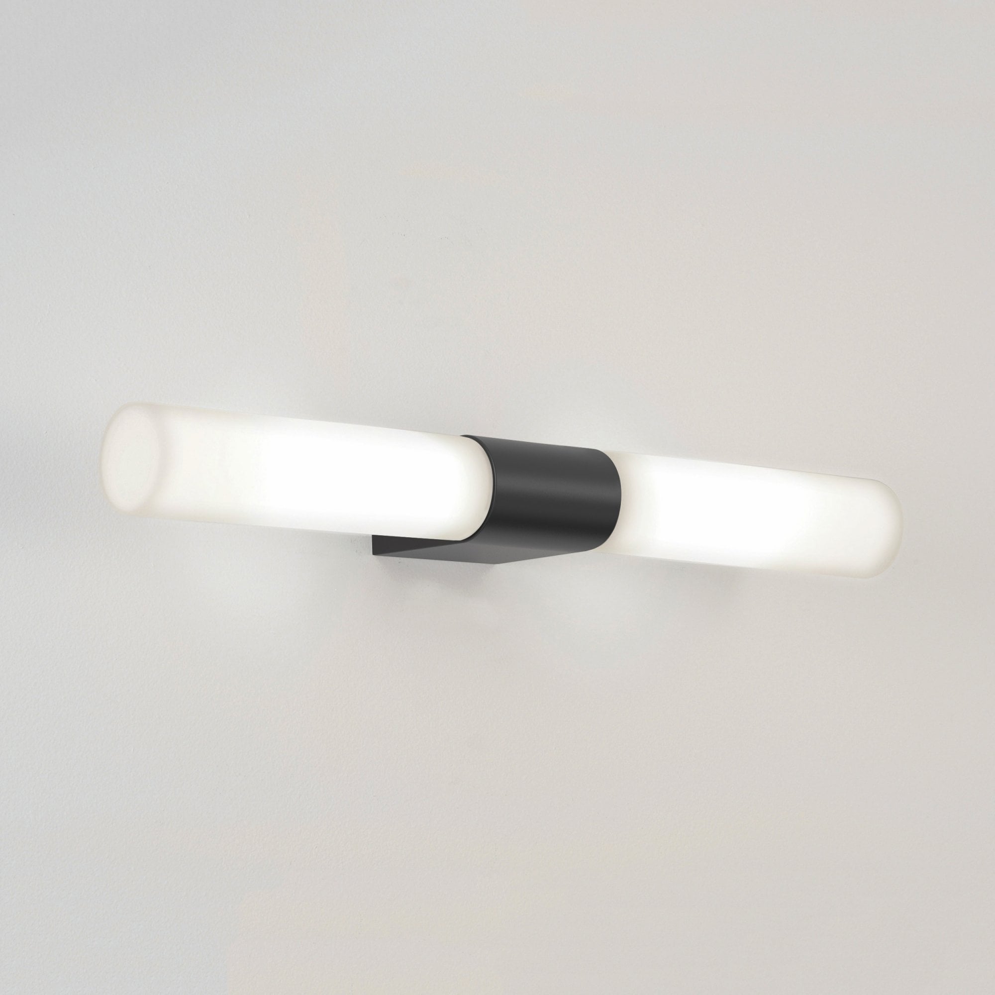 1143008 Padova Bathroom Wall Light Matt Black