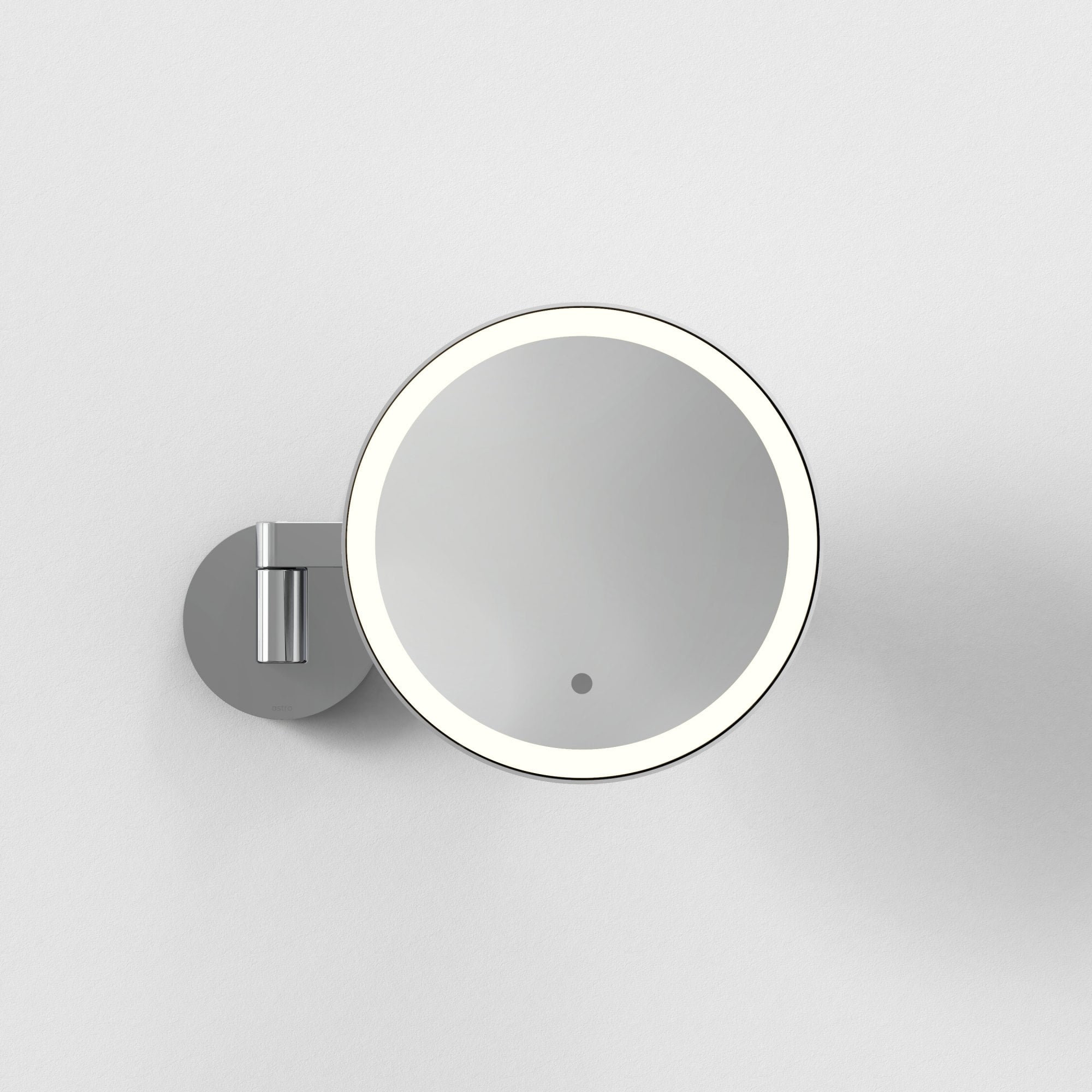 1447002 Nagoya Bathroom Magnifying Mirror Polished Chrome