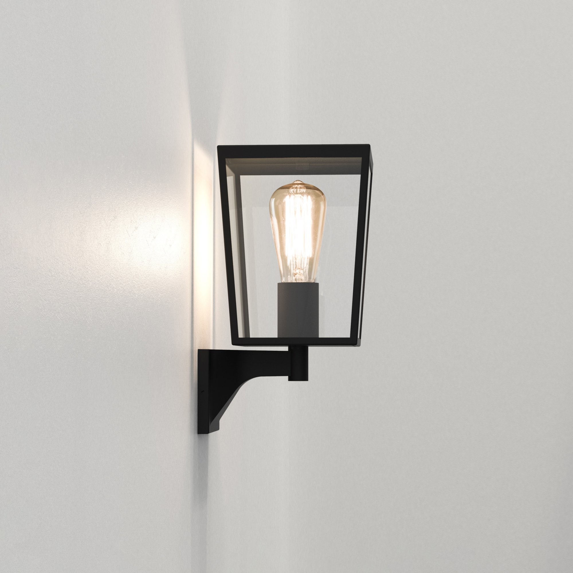 1366002 Farringdon Outdoor Wall Light Textured Black