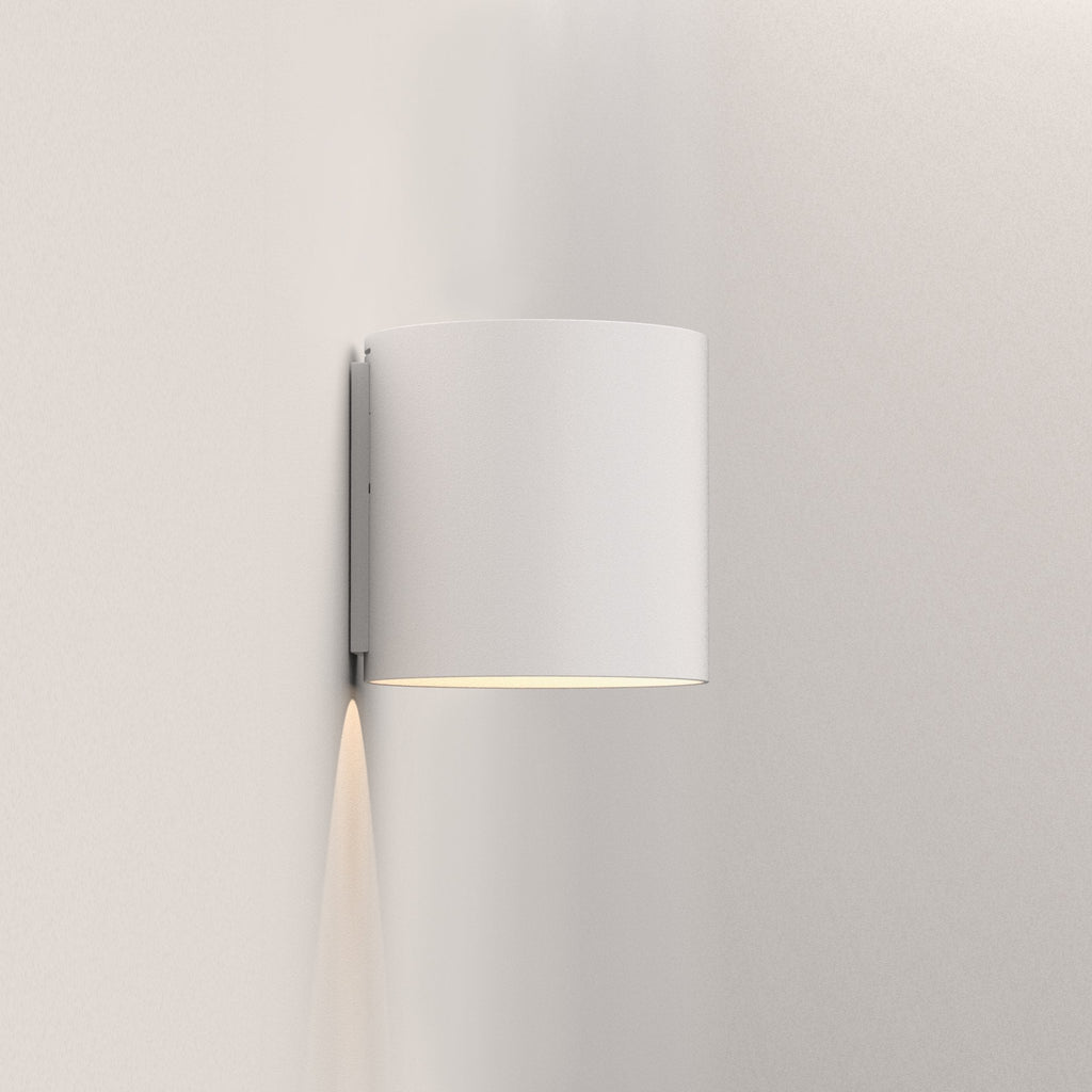 1399018 Yuma 120 LED Wall Light Textured White (SD)