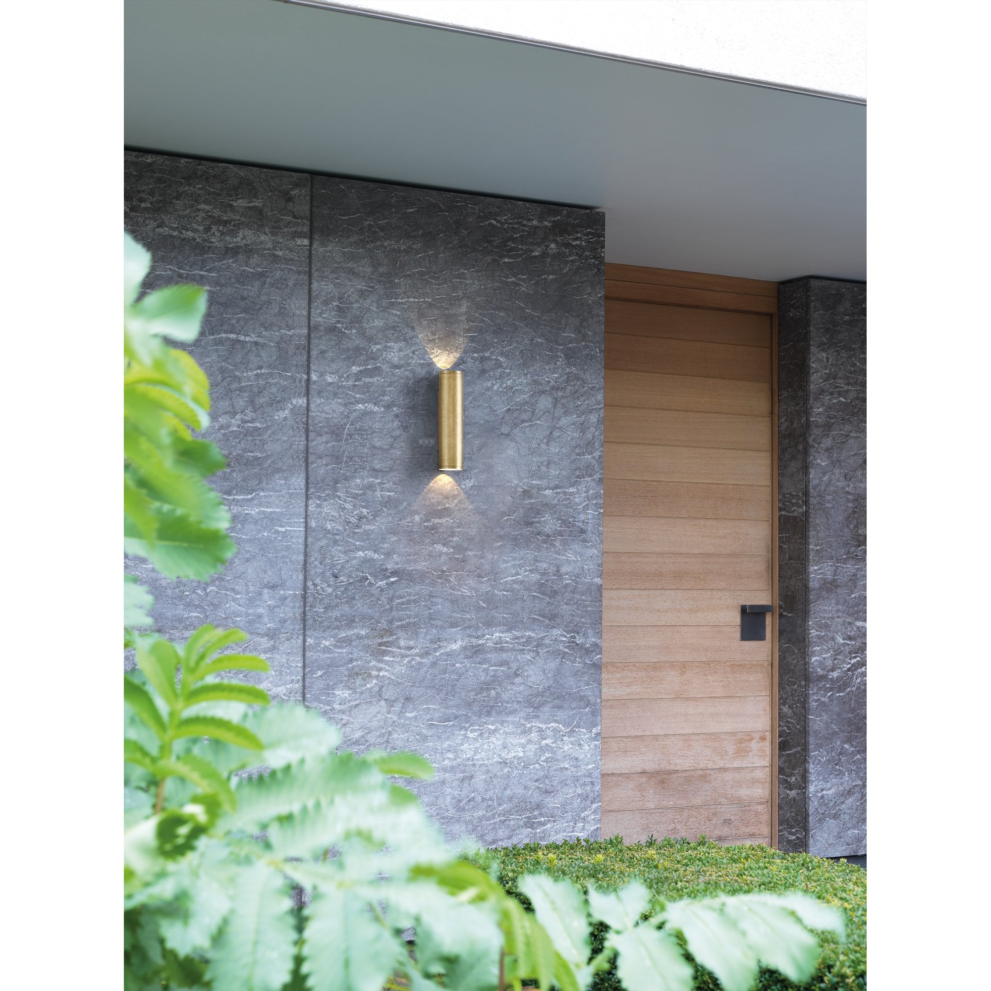 1428017 Ava 300 Outdoor Wall Light Solid Brass