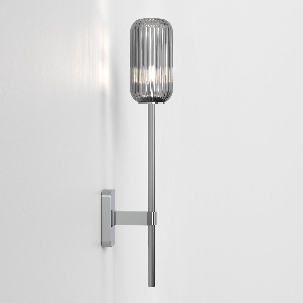 1429003 Tacoma Single Grande Bathroom Wall Light Polished Chrome