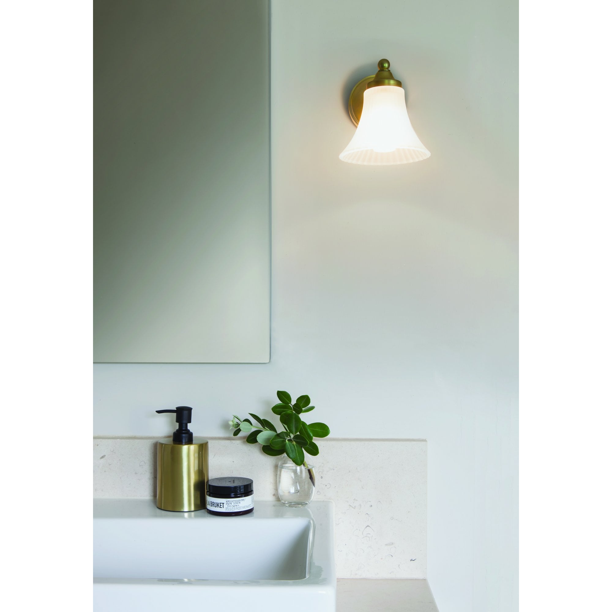 1105001 Nena Bathroom Wall Light Polished Chrome