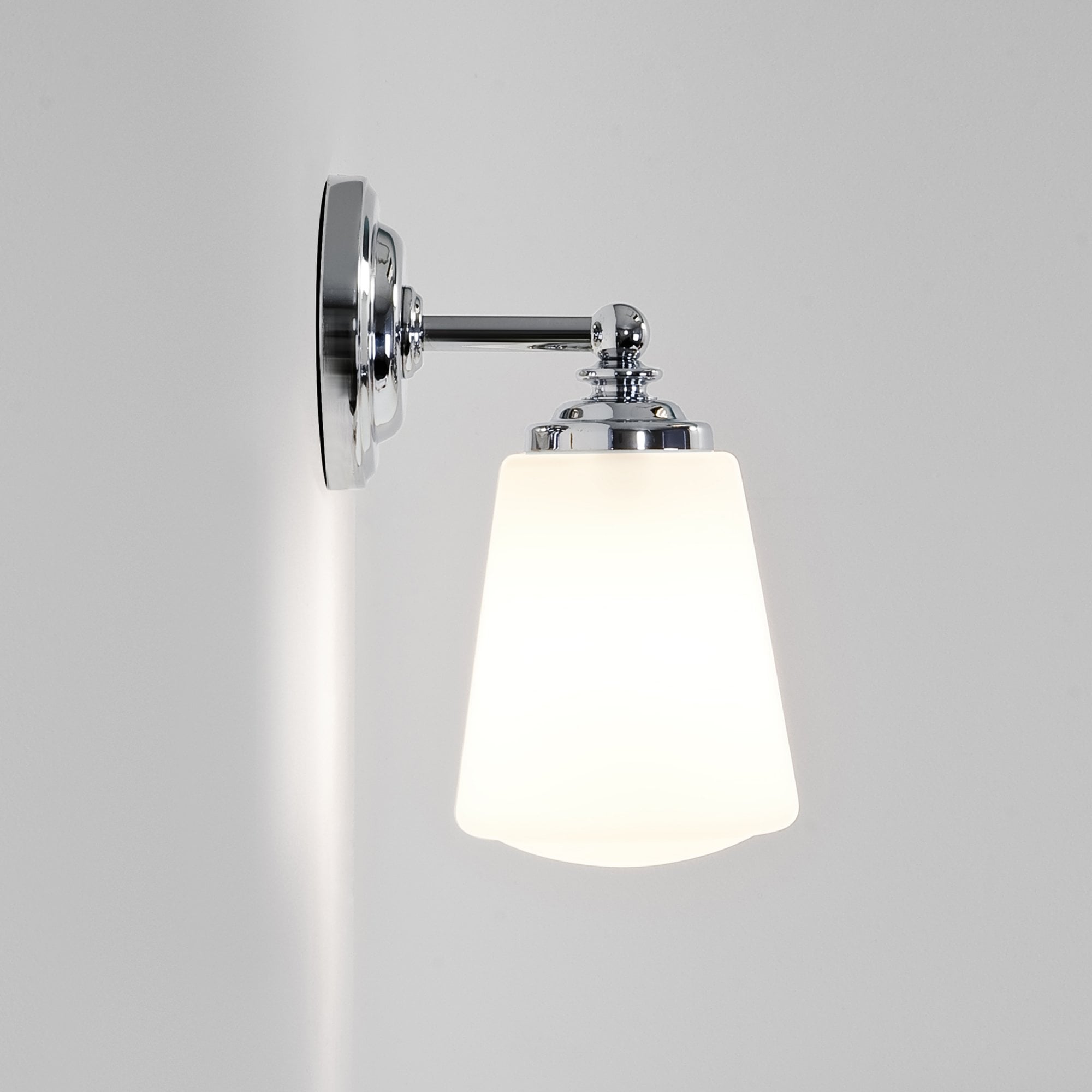 1106001 Anton Bathroom Wall Light Polished Chrome