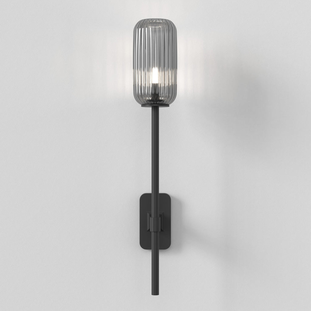 1429006 Tacoma Single Grande Bathroom Wall Light Matt Black