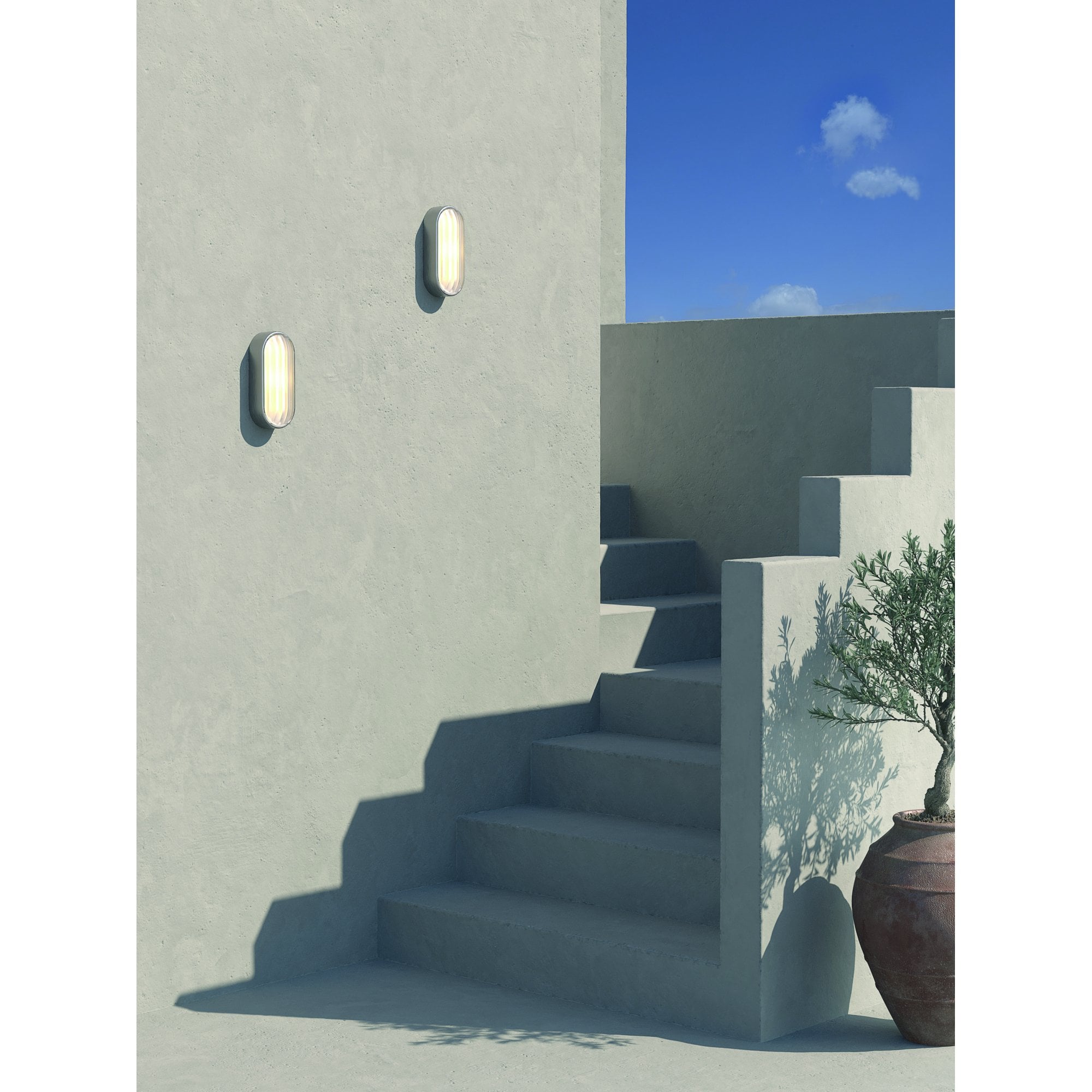 1032013 Montreal Oval Outdoor Wall Light Brushed Stainless Steel