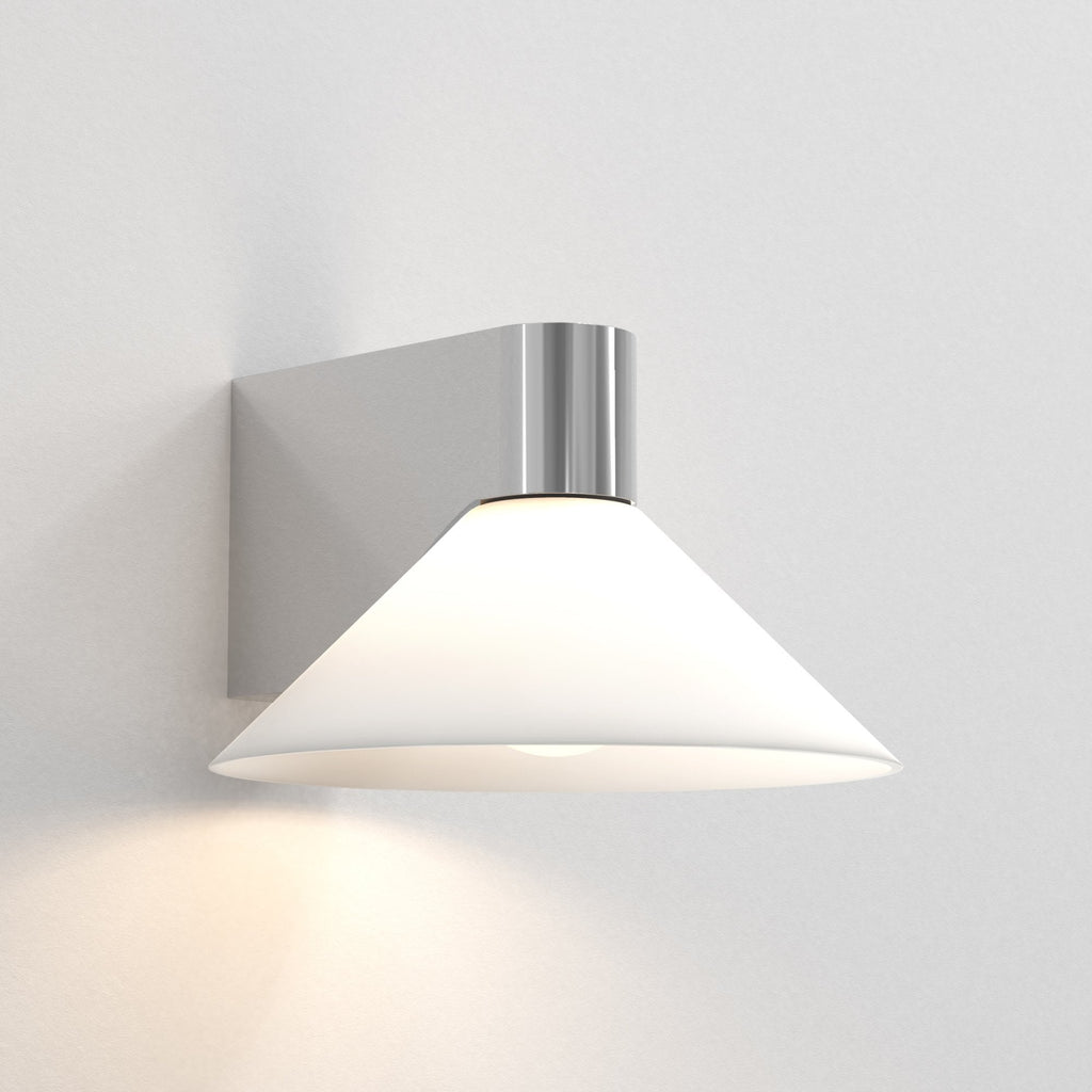 1451001 Conic Bathroom Wall Light Polished Chrome