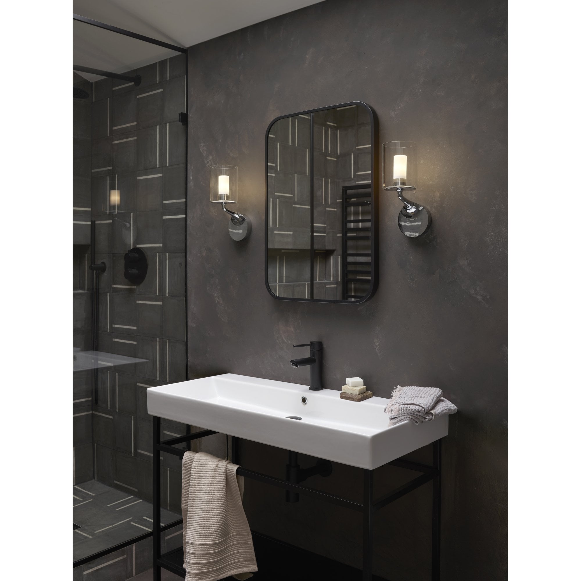 1453001 Elena Bathroom Wall Light Polished Chrome (S)