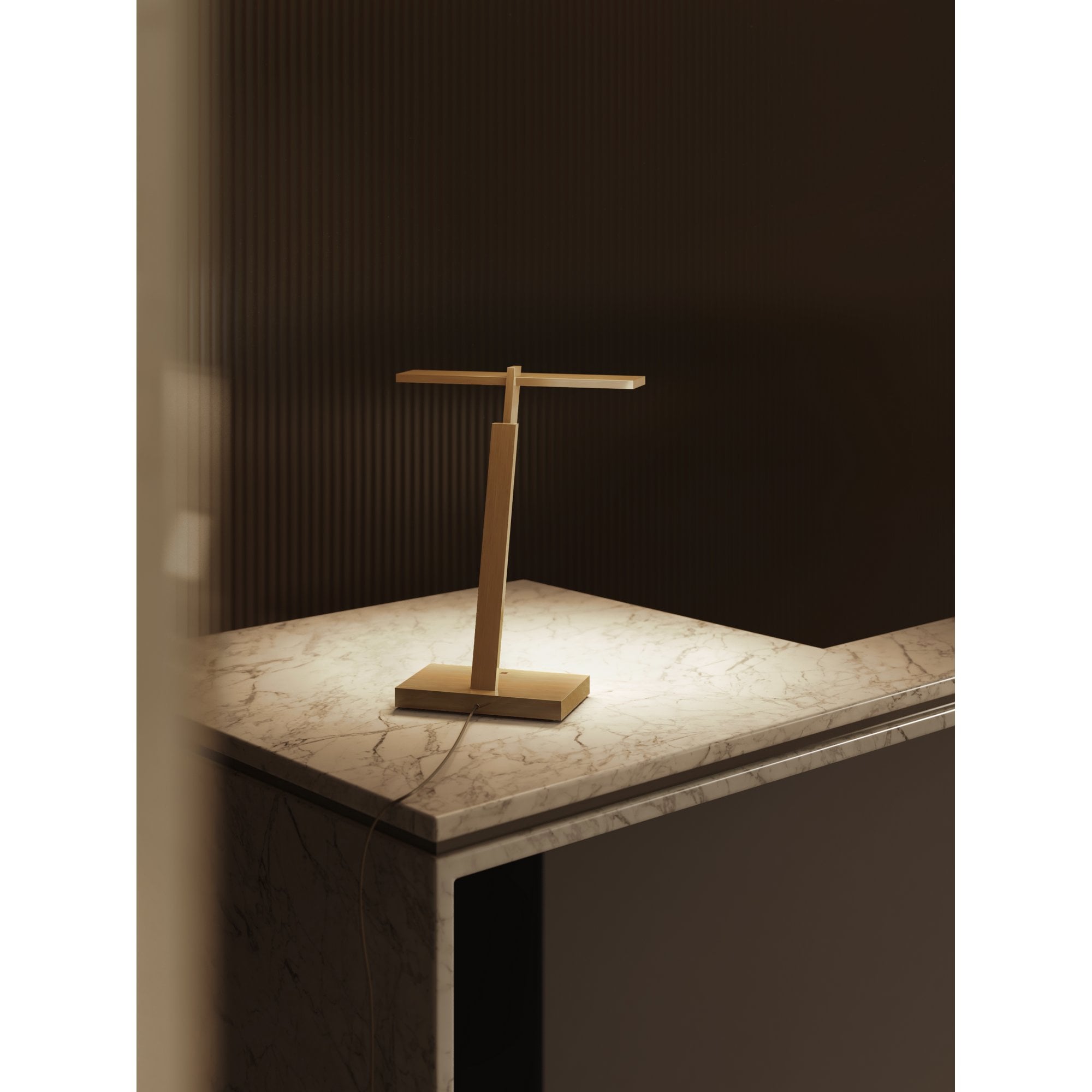1465001 Gerrit LED Table Light Anodised Gold