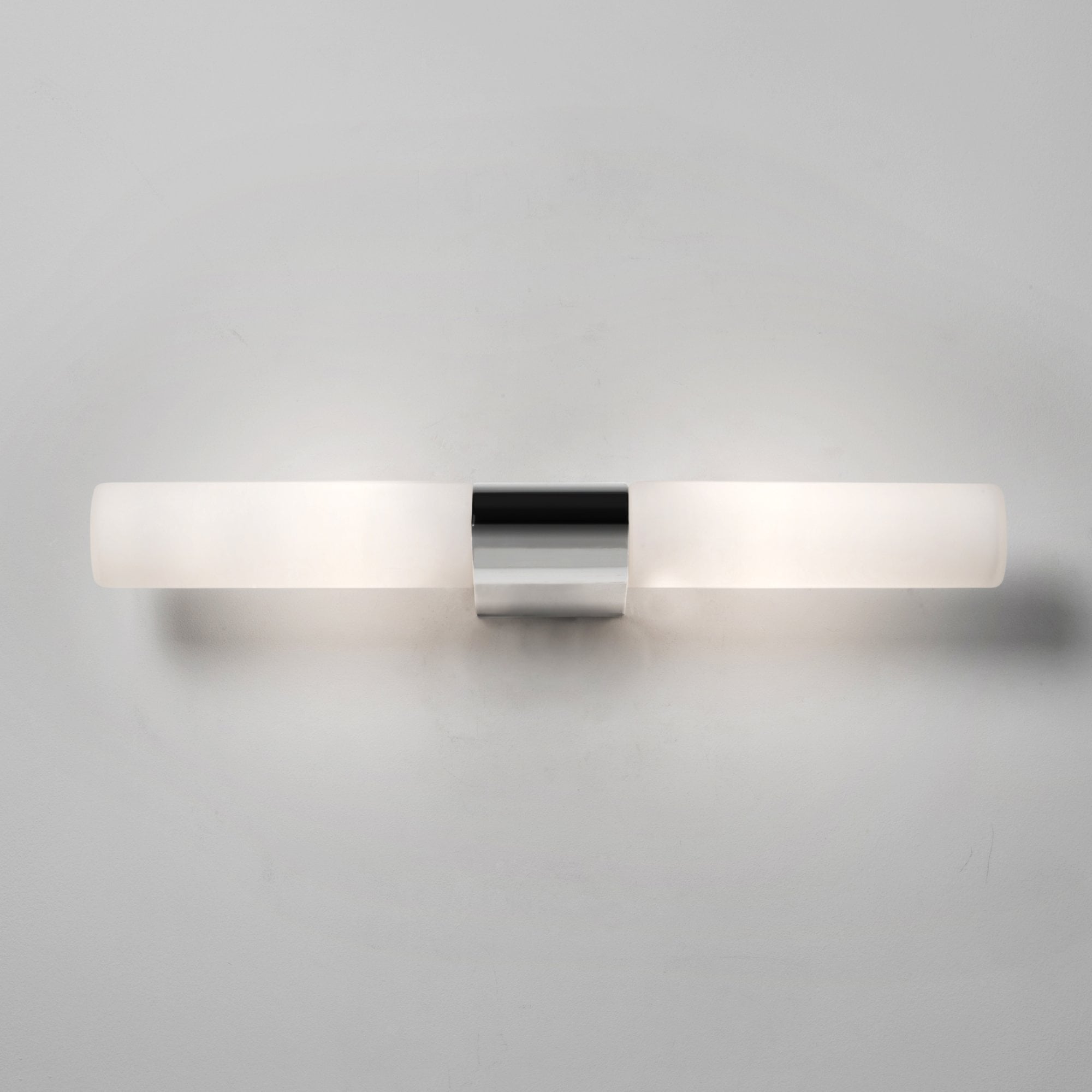 1143001 Padova Bathroom Wall Light Polished Chrome