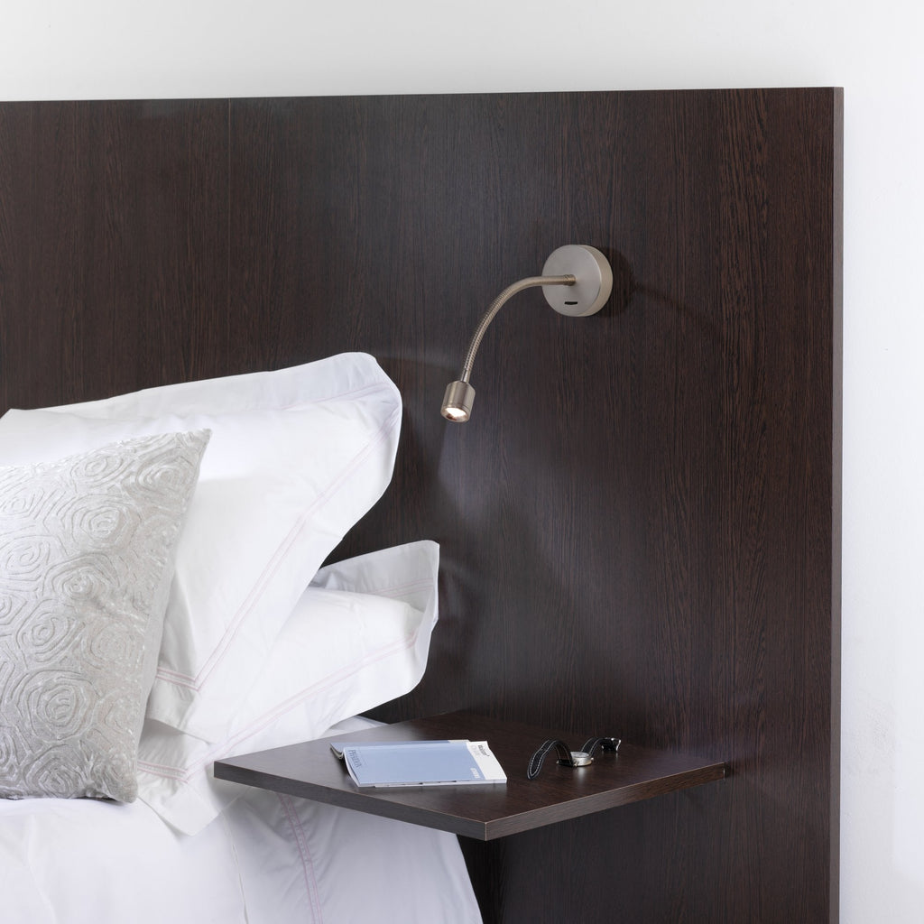 1138008 Fosso Switched LED Reading Light Matt Nickel