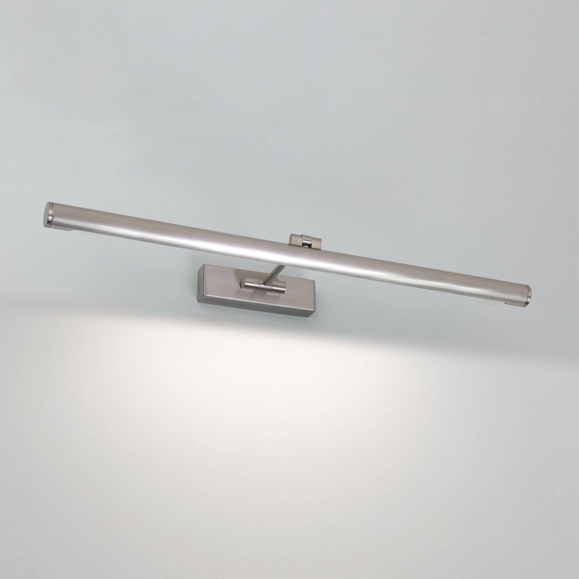 1115009 Goya 760 LED Picture Light Brushed Nickel