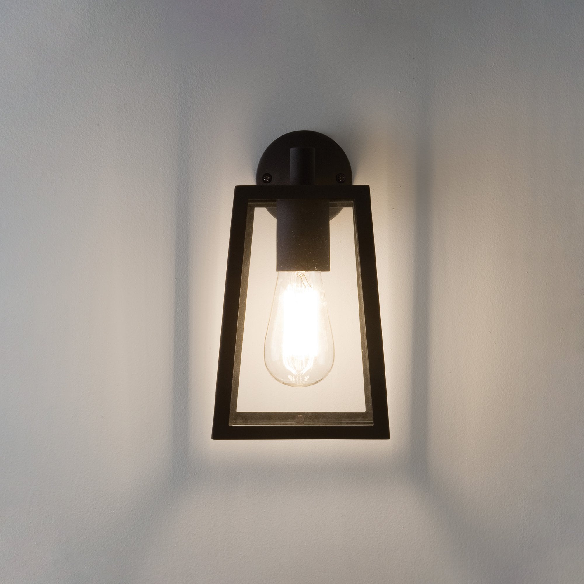 1306001 Calvi Wall 215 Outdoor Wall Light Textured Black