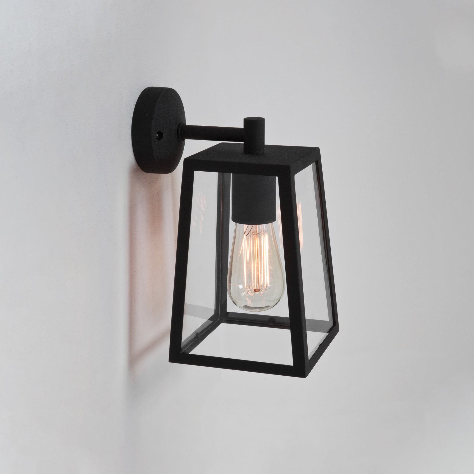 1306001 Calvi Wall 215 Outdoor Wall Light Textured Black