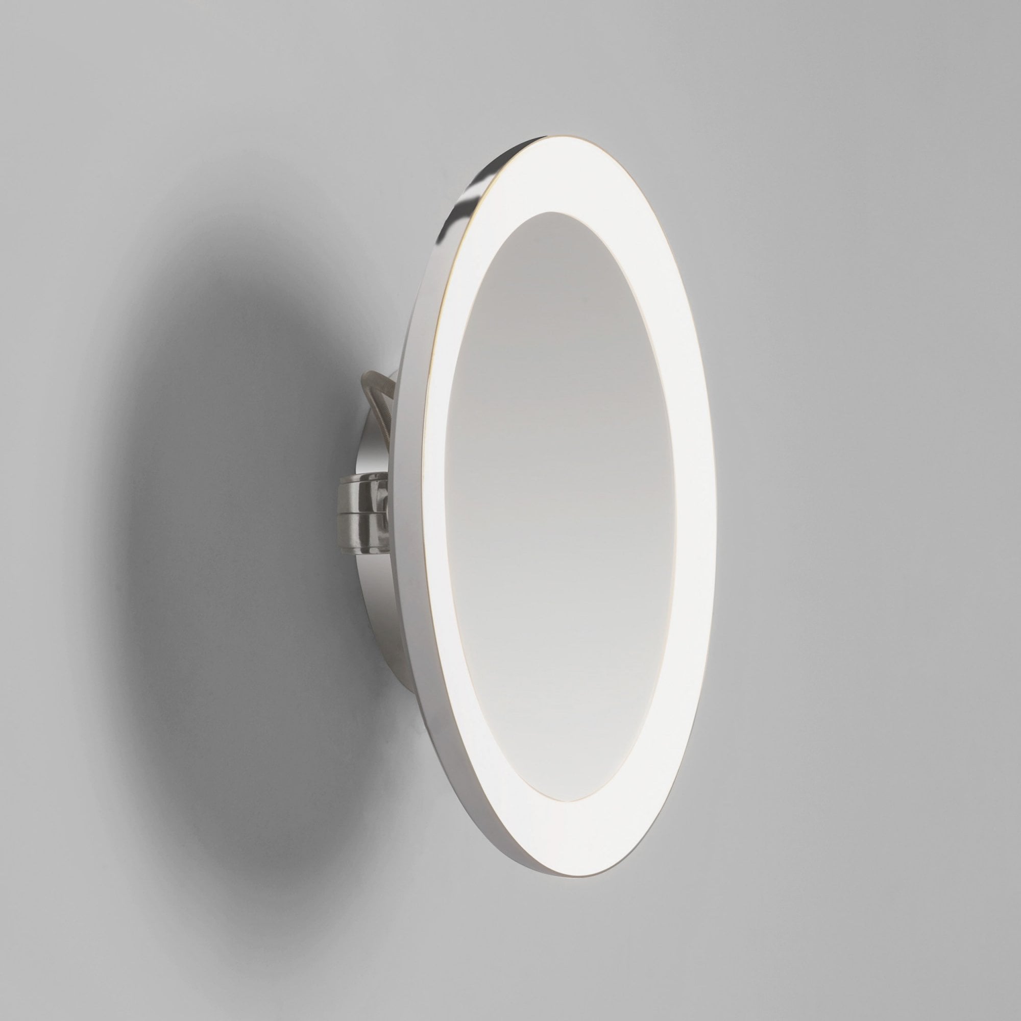 1373020 Mascali LED Bathroom Magnifying Mirror Polished Chrome