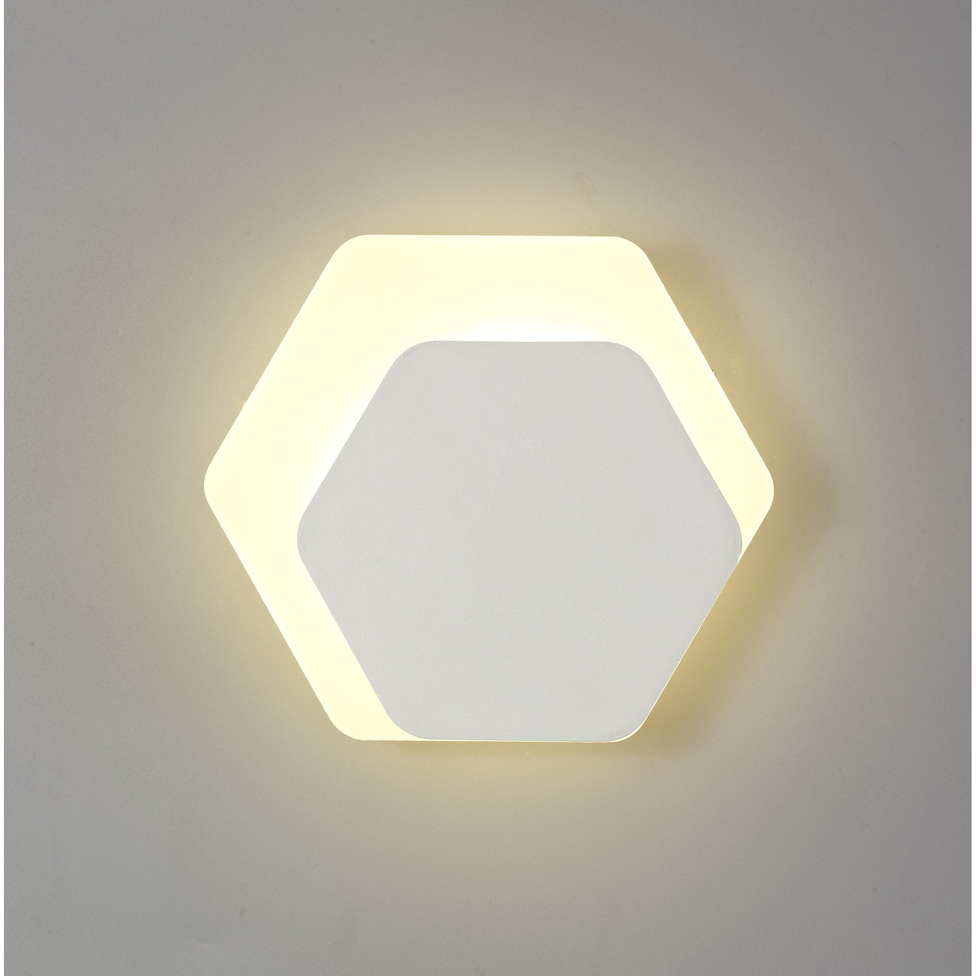 NLK04129 Modena Magnetic Base Wall Lamp LED 15/19cm Horizontal Hexagonal Right Offset Sand White/Acrylic Frosted Diffuser