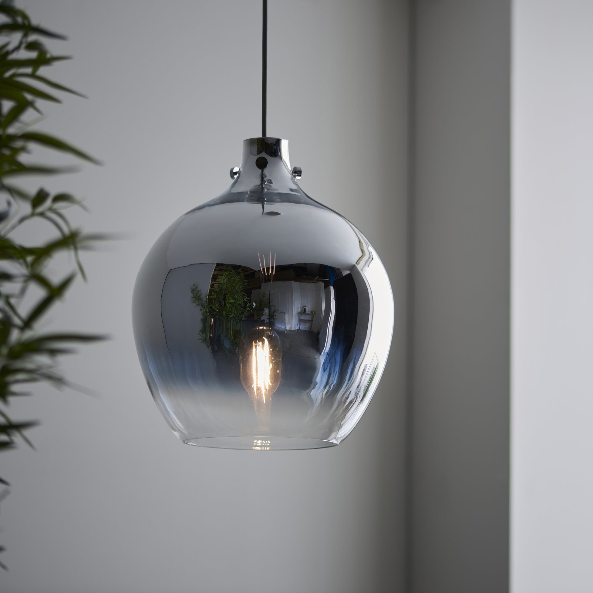 96442 1 Light Pendant Chrome Ombre Glass & Chrome Plate (S)