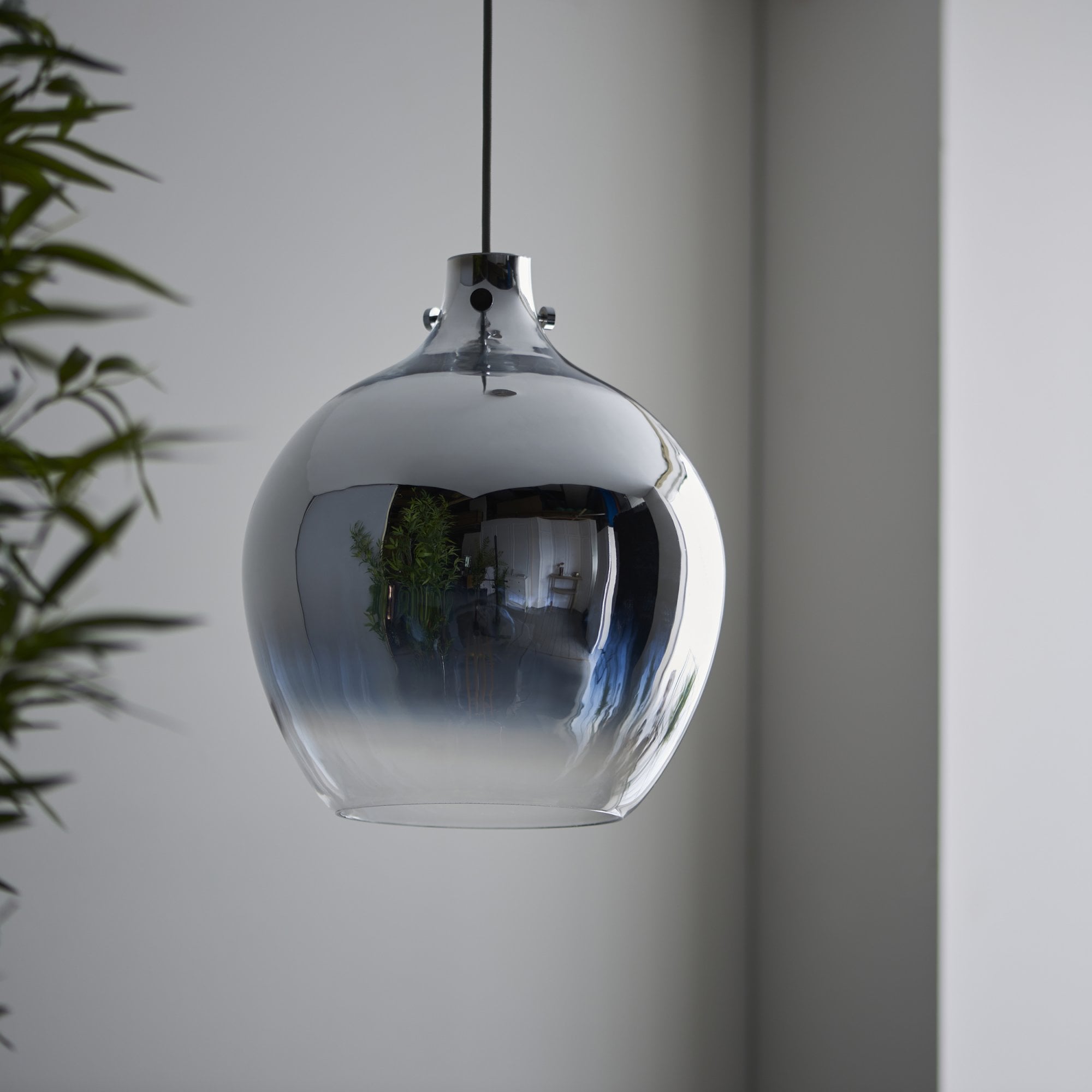 96442 1 Light Pendant Chrome Ombre Glass & Chrome Plate (S)