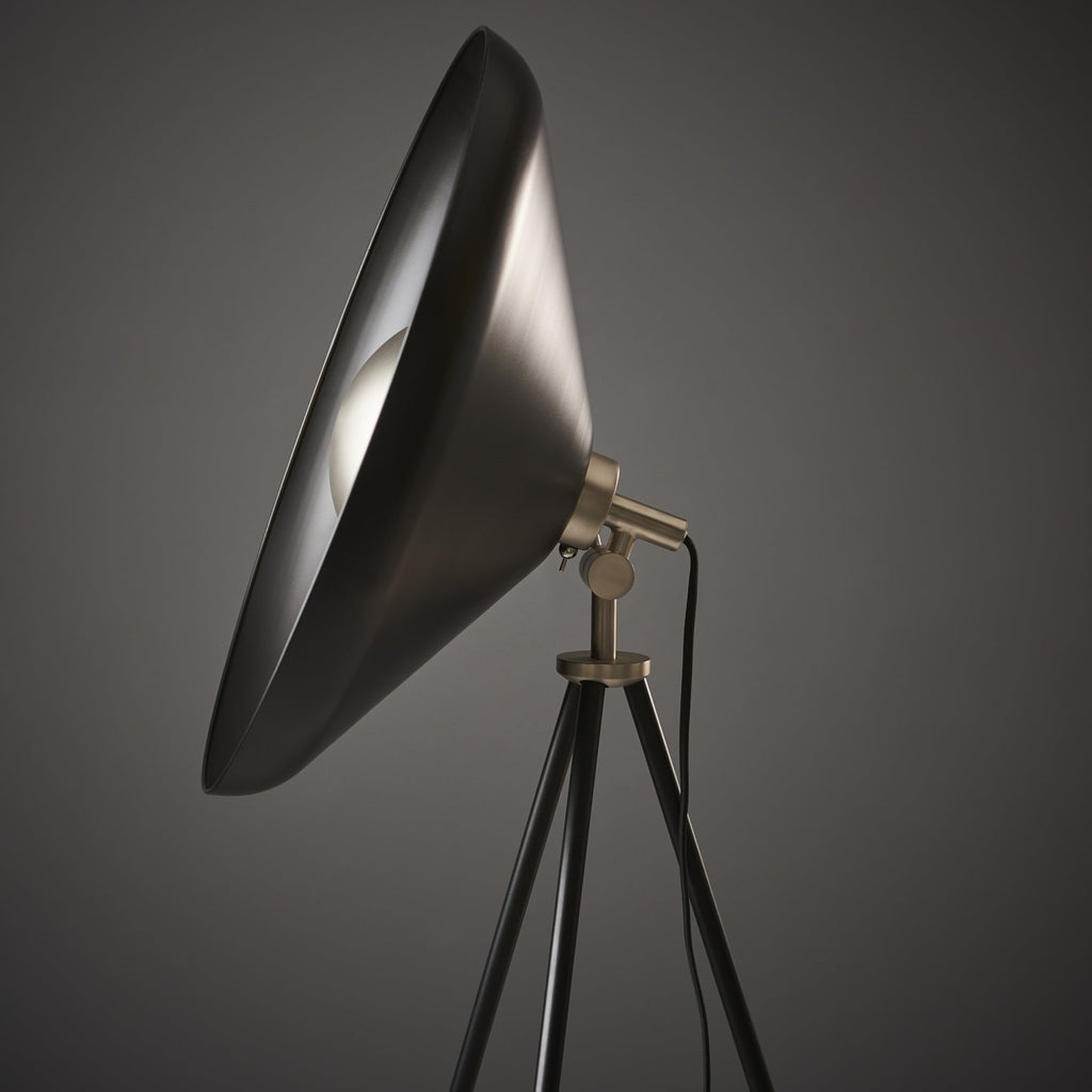 96562 1 Light Floor Lamp Matt Black & Matt Nickel Plate