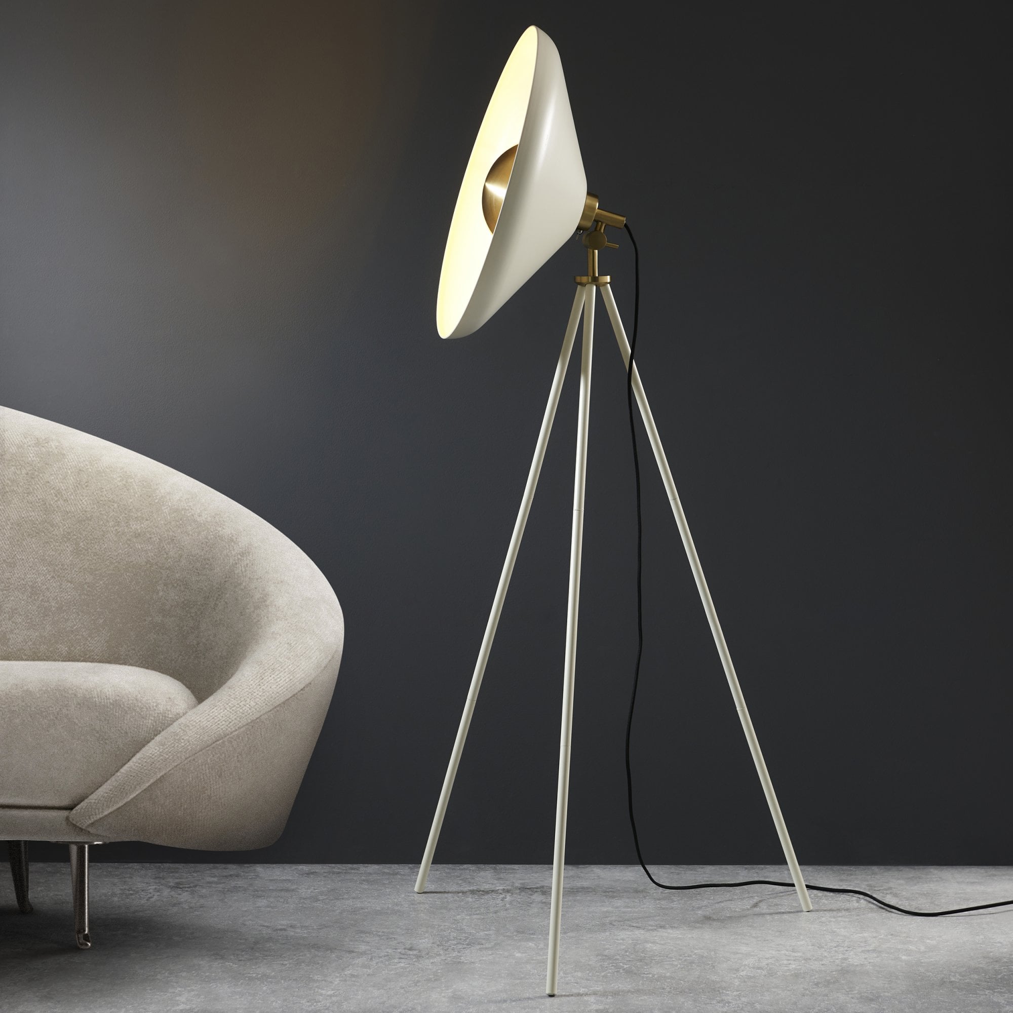 96563 1 Light Floor Lamp Warm White & Brushed Brass Plate